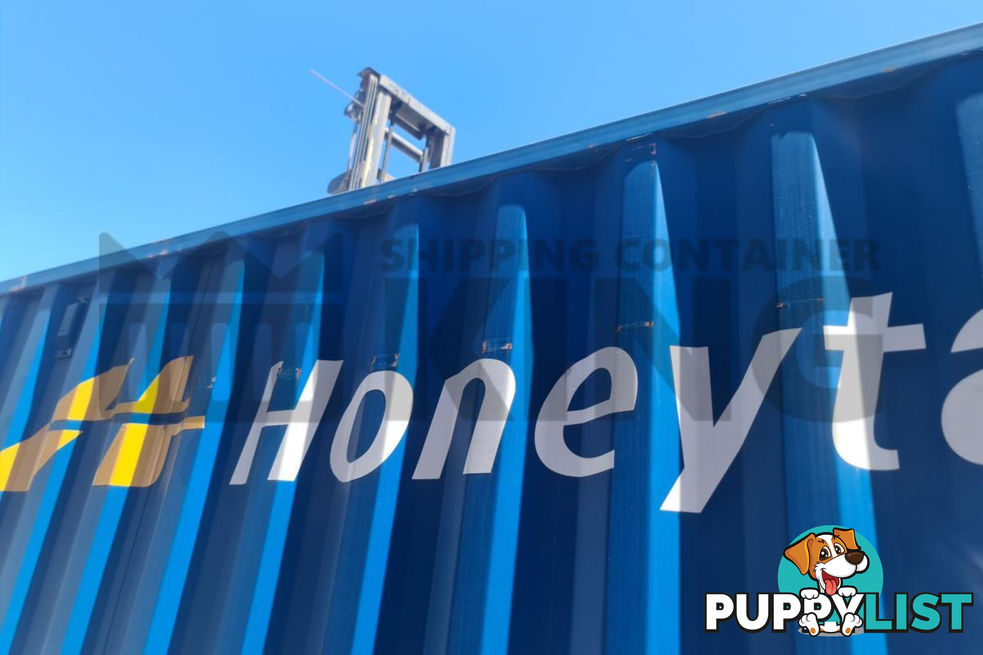 45' LONG HIGH CUBE DRY 45' X 9'6'' X 8'/8'2'' - in Brisbane