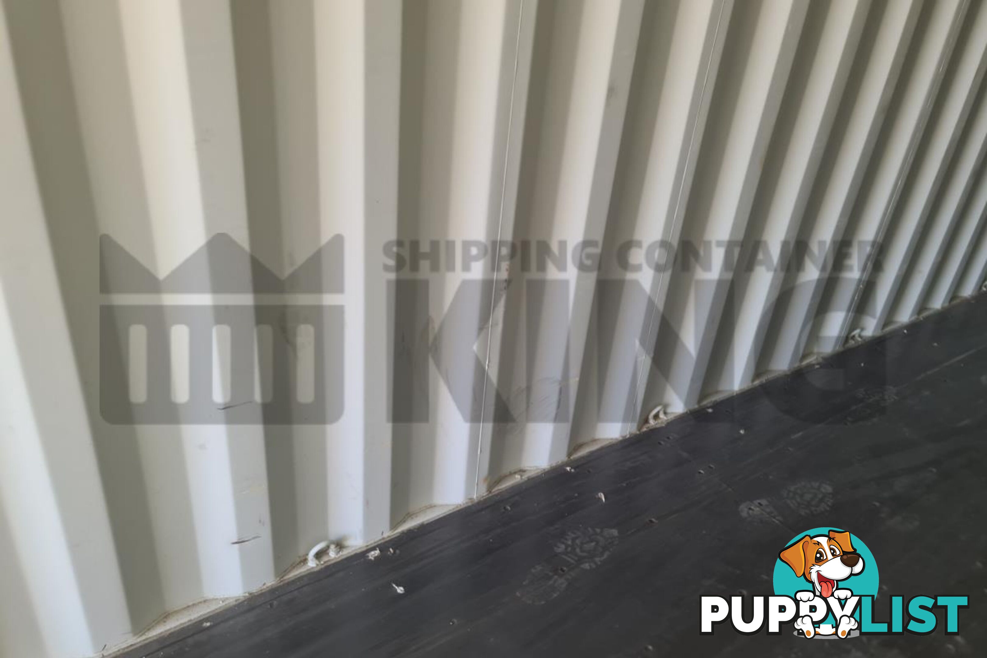 45' LONG HIGH CUBE DRY 45' X 9'6'' X 8'/8'2'' - in Brisbane
