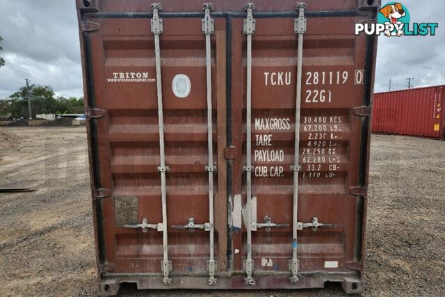 20' STANDARD HEIGHT SHIPPING CONTAINER - in Townsville