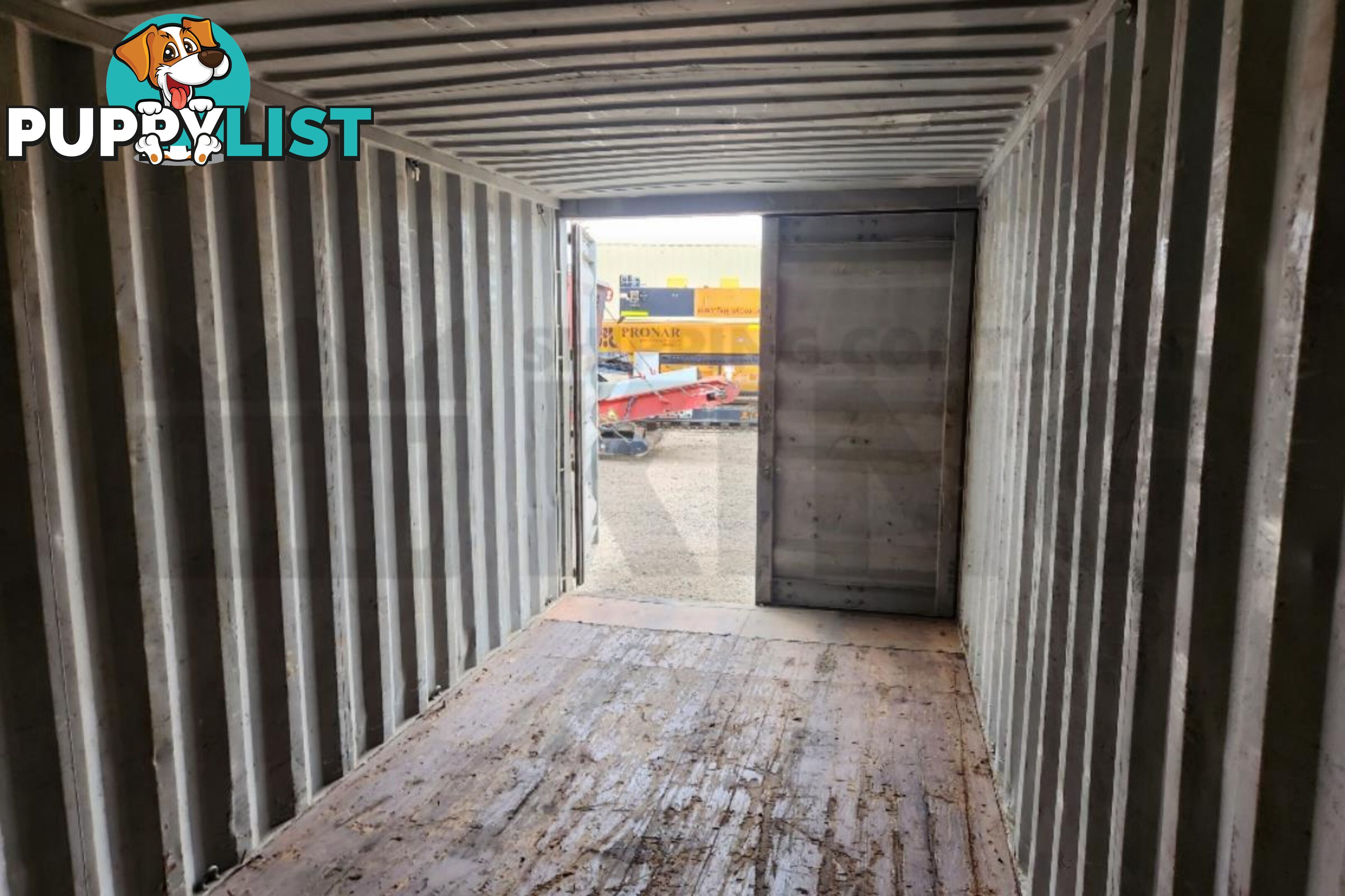 20' STANDARD HEIGHT SHIPPING CONTAINER - in Townsville