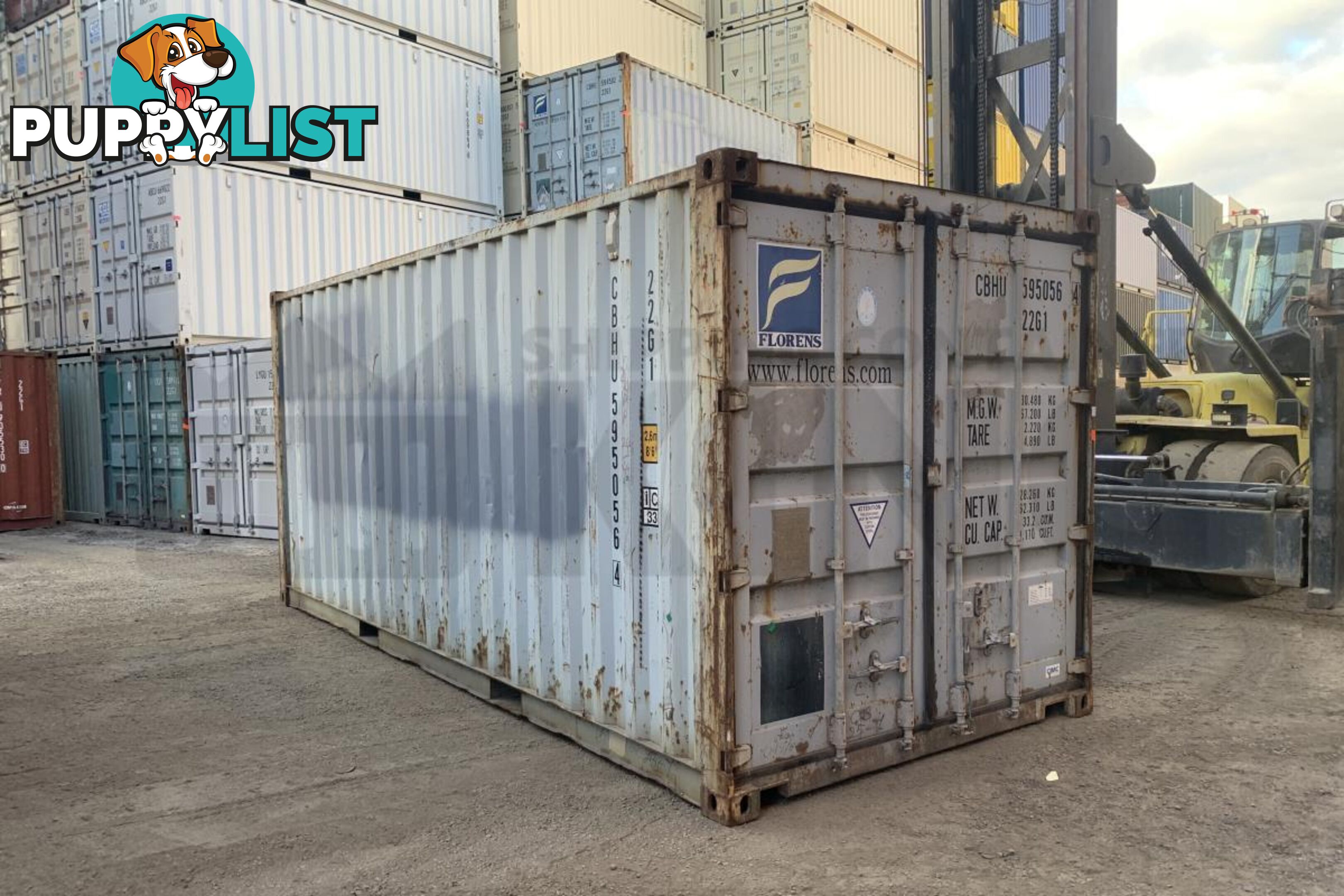 20' STANDARD HEIGHT SHIPPING CONTAINER - in Brisbane