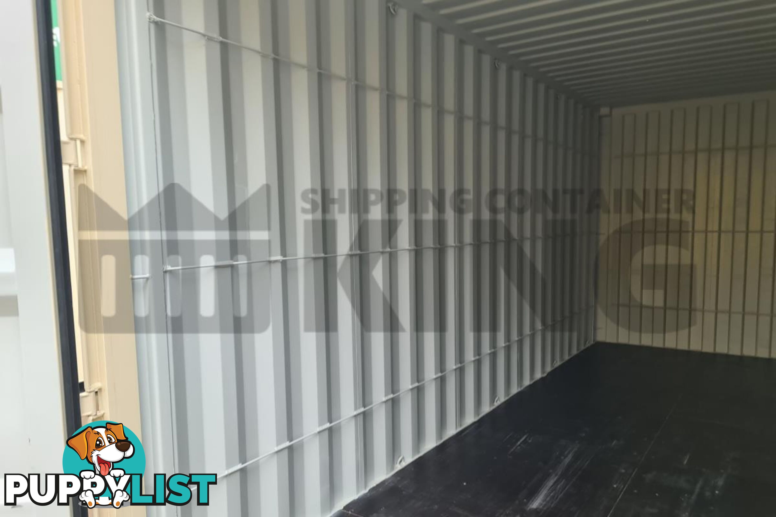 20' HIGH CUBE SHIPPING CONTAINER (WITH TIE RAILS) - in Brisbane