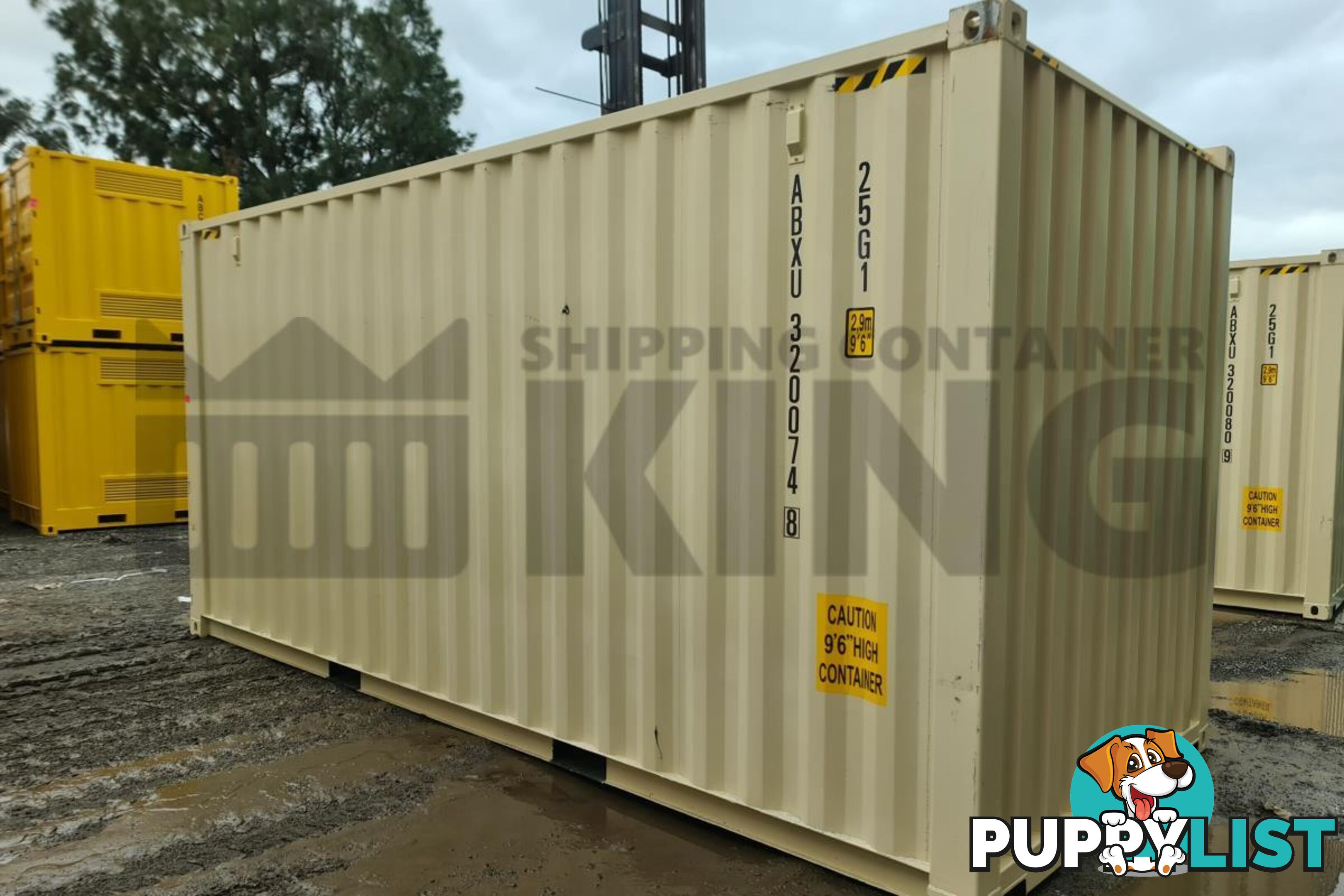 20' HIGH CUBE SHIPPING CONTAINER (WITH TIE RAILS) - in Brisbane