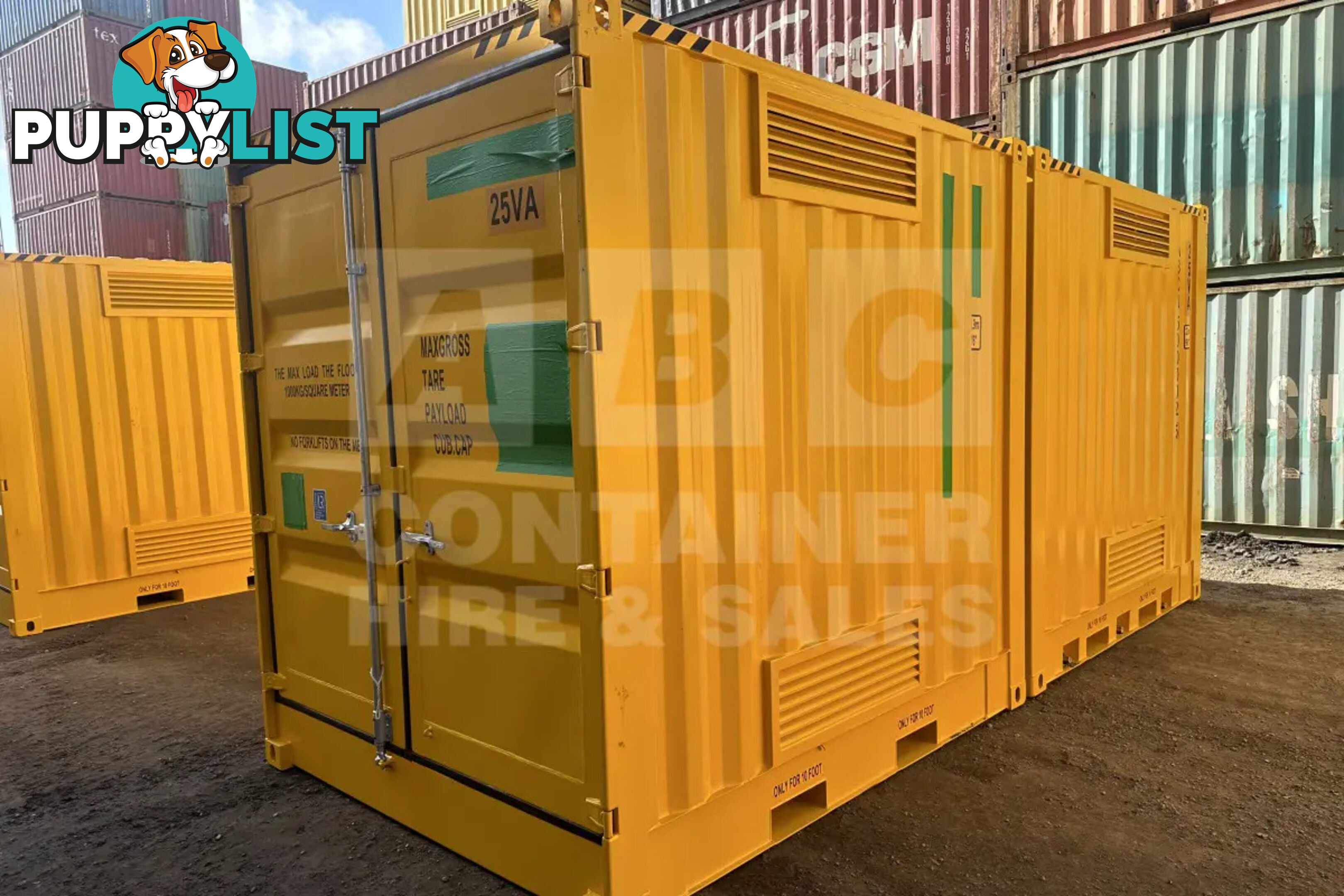 PAIR OF 10' HC DANGEROUS GOODS CONTAINERS (2 X 4 POST 10' DG'S)