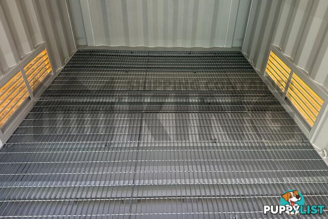 PAIR OF 10' HC DANGEROUS GOODS CONTAINERS (2 X 4 POST 10' DG'S)
