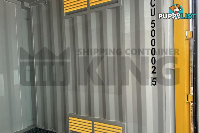 PAIR OF 10' HC DANGEROUS GOODS CONTAINERS (2 X 4 POST 10' DG'S)