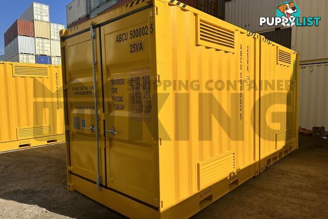 PAIR OF 10' HC DANGEROUS GOODS CONTAINERS (2 X 4 POST 10' DG'S)
