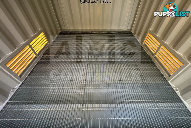 PAIR OF 10' HC DANGEROUS GOODS CONTAINERS (2 X 4 POST 10' DG'S)