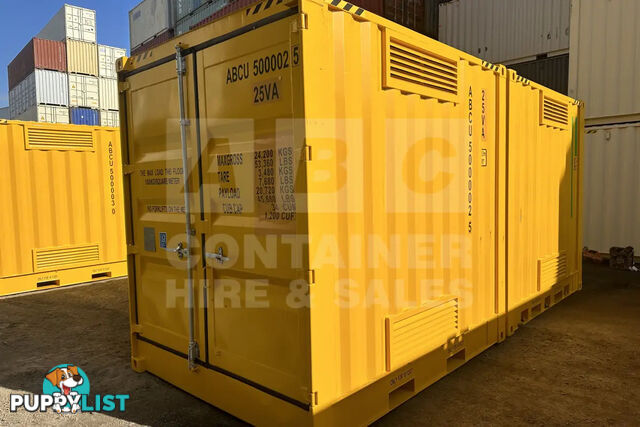 PAIR OF 10' HC DANGEROUS GOODS CONTAINERS (2 X 4 POST 10' DG'S)