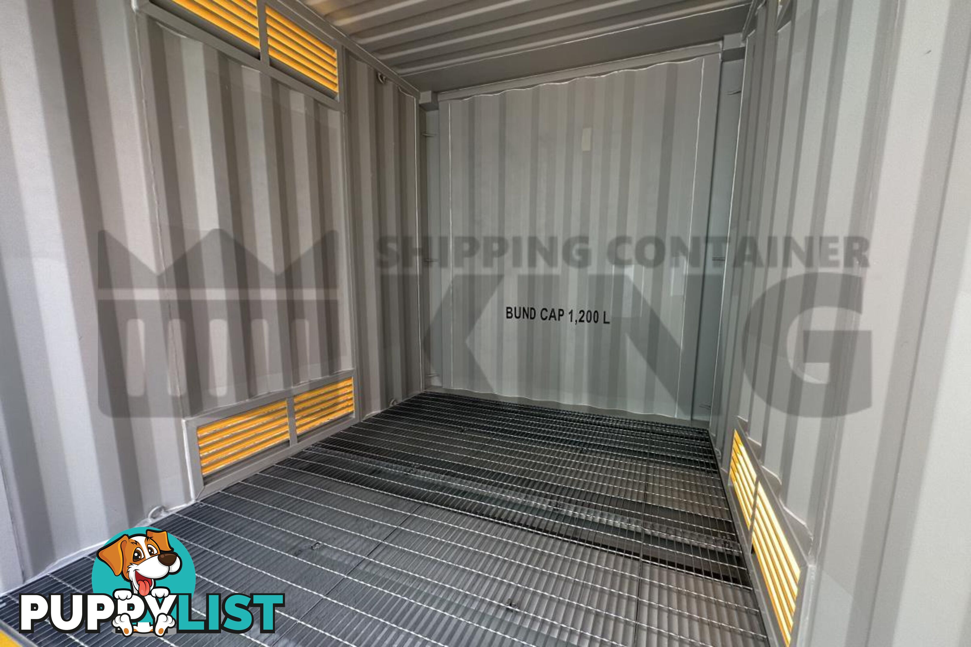 PAIR OF 10' HC DANGEROUS GOODS CONTAINERS (2 X 4 POST 10' DG'S)