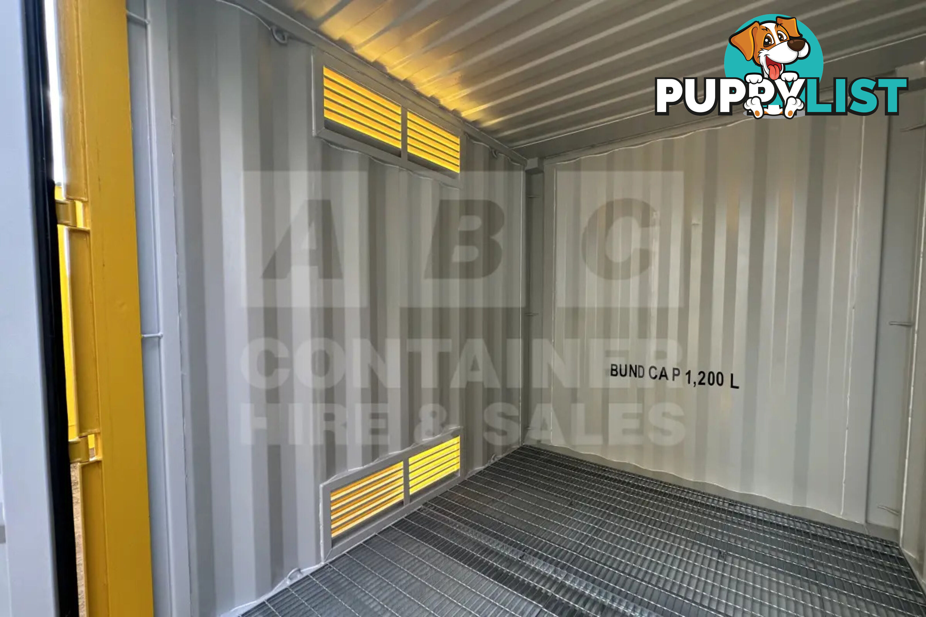 PAIR OF 10' HC DANGEROUS GOODS CONTAINERS (2 X 4 POST 10' DG'S)
