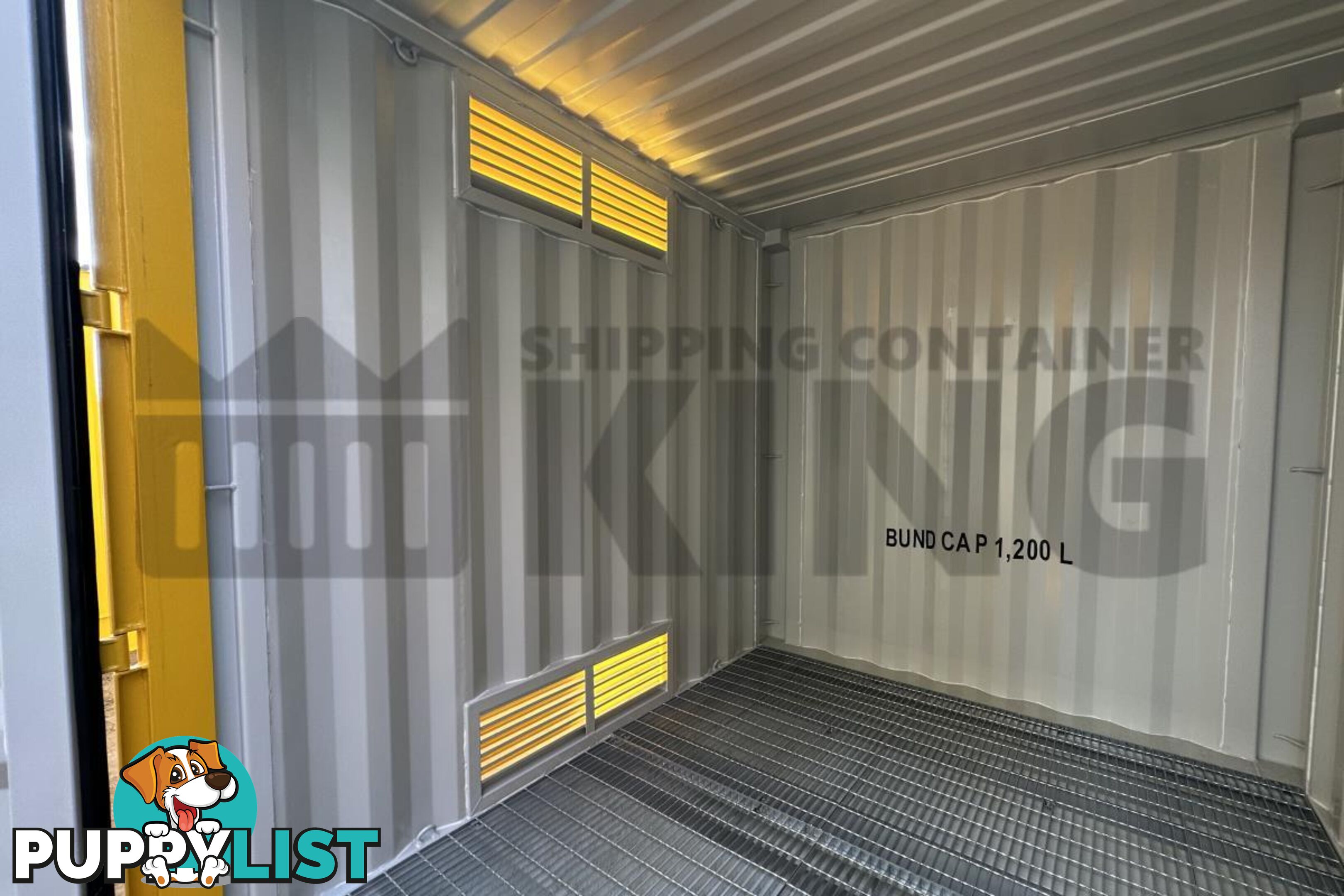 PAIR OF 10' HC DANGEROUS GOODS CONTAINERS (2 X 4 POST 10' DG'S)