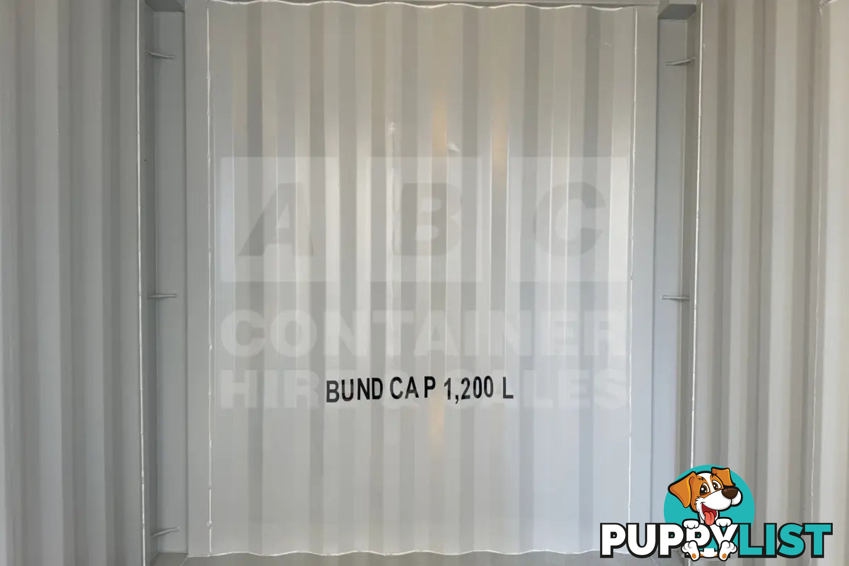 PAIR OF 10' HC DANGEROUS GOODS CONTAINERS (2 X 4 POST 10' DG'S)