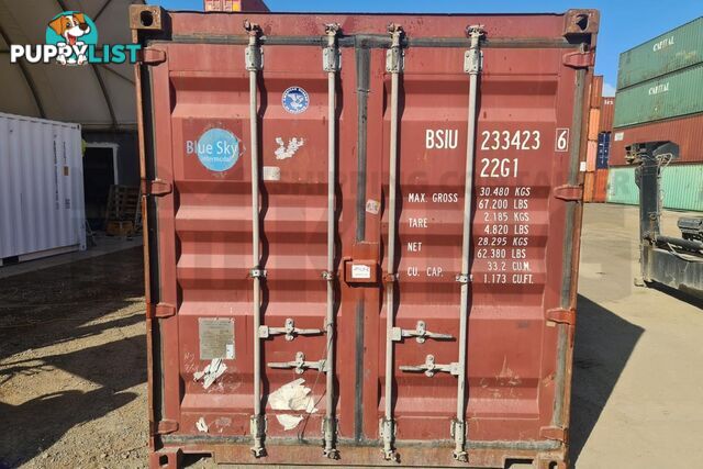 20' STANDARD HEIGHT SHIPPING CONTAINER - in Brisbane