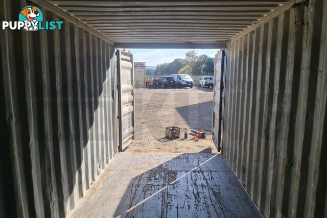 20' STANDARD HEIGHT SHIPPING CONTAINER - in Brisbane