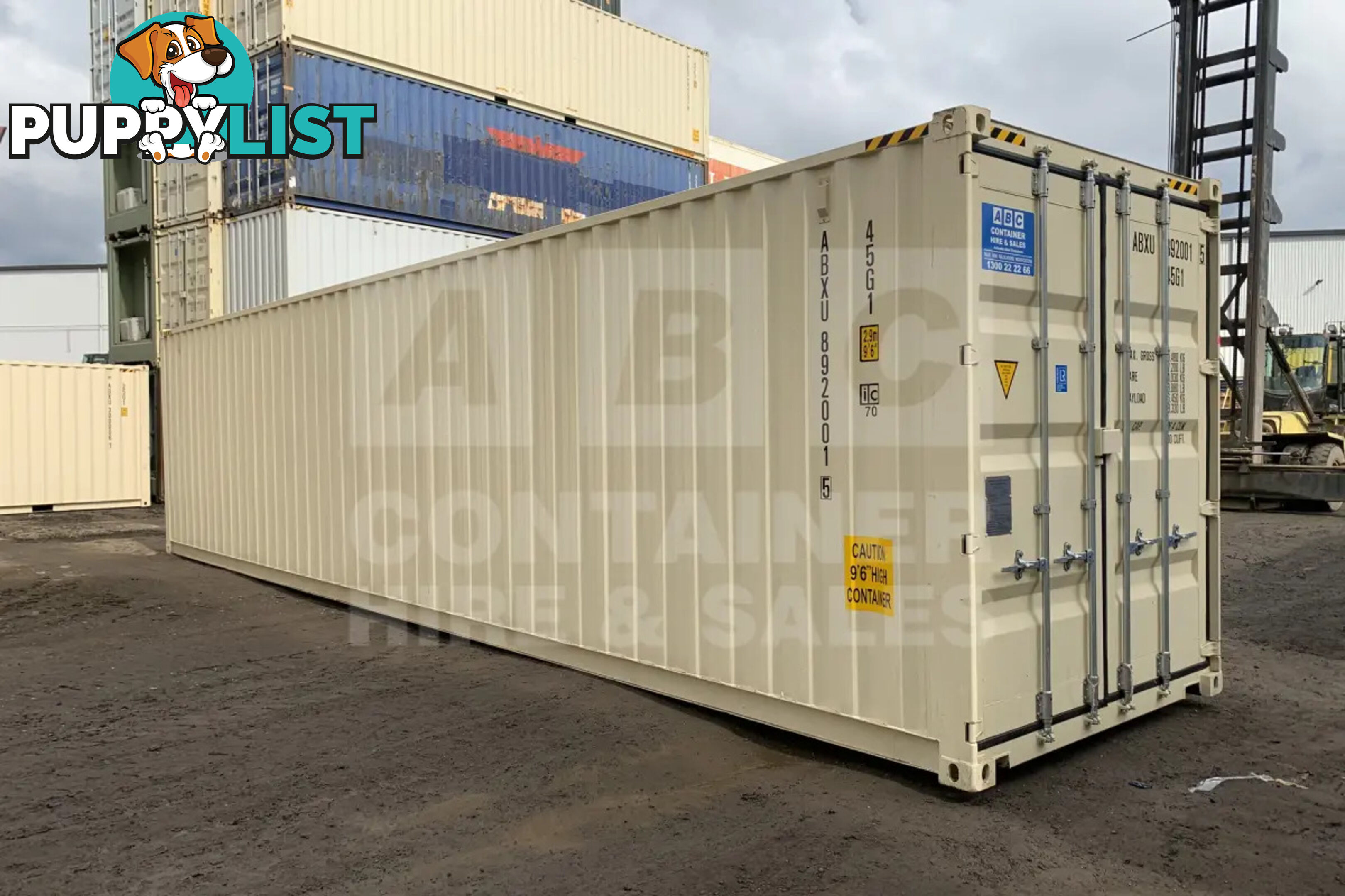 40' HIGH CUBE SHIPPING CONTAINER (STEEL FLOOR) - in Brisbane