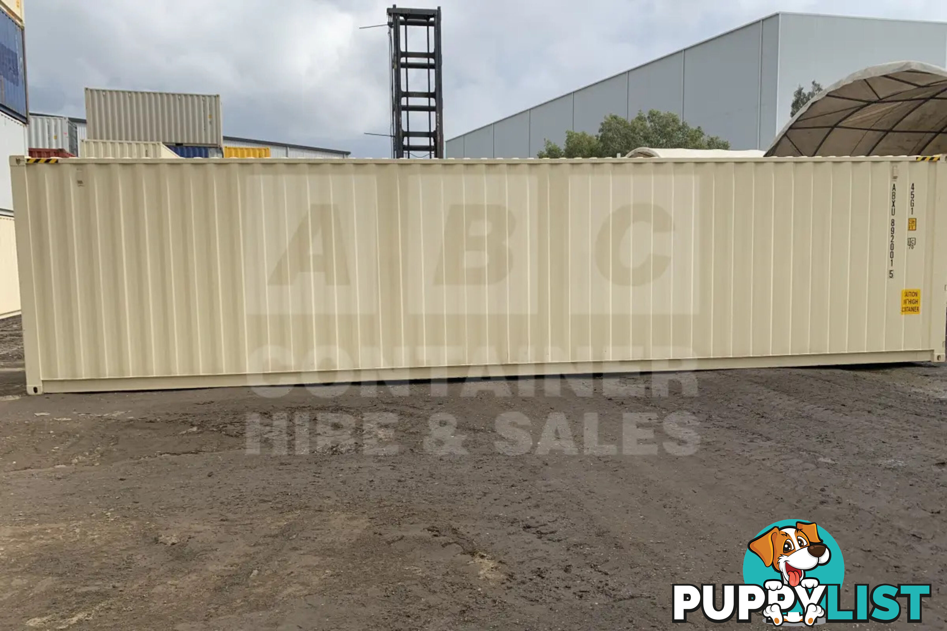 40' HIGH CUBE SHIPPING CONTAINER (STEEL FLOOR) - in Brisbane