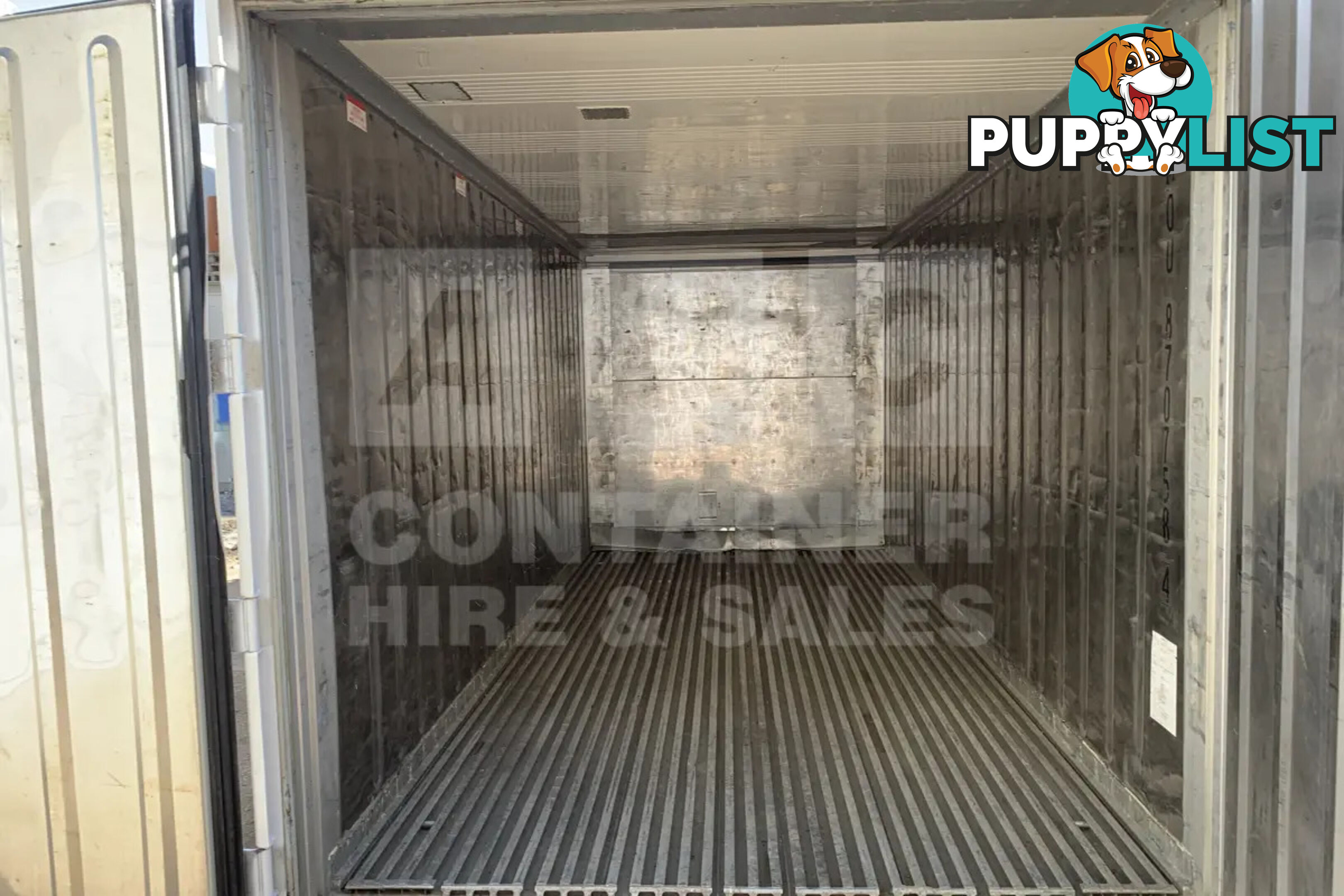 20' STANDARD HEIGHT REFRIGERATED "REEFER" SHIPPING CONTAINER (OPERATIONAL)