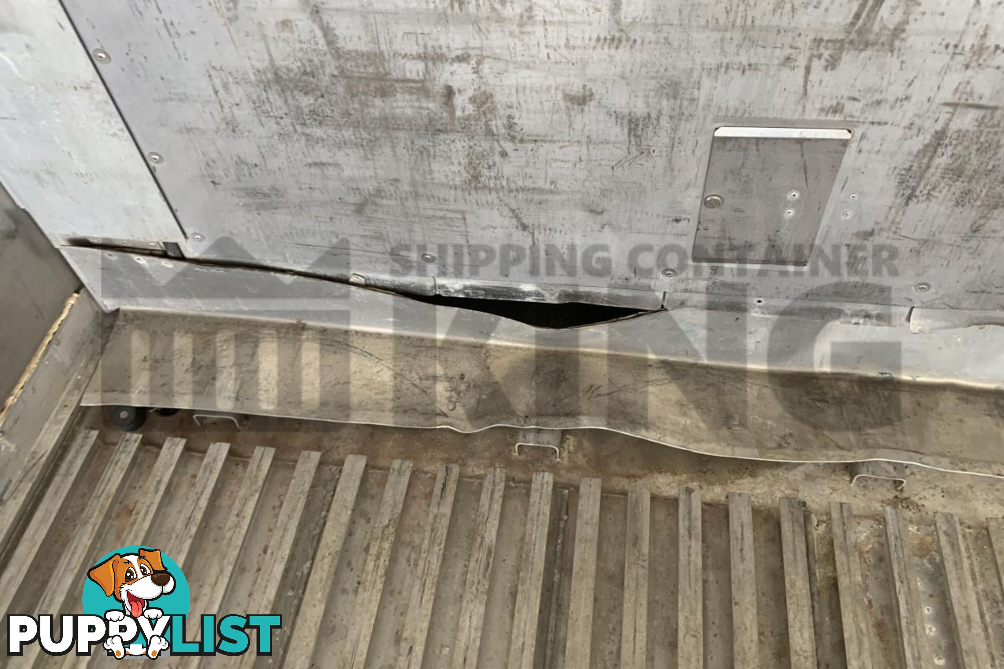 20' STANDARD HEIGHT REFRIGERATED "REEFER" SHIPPING CONTAINER (OPERATIONAL)