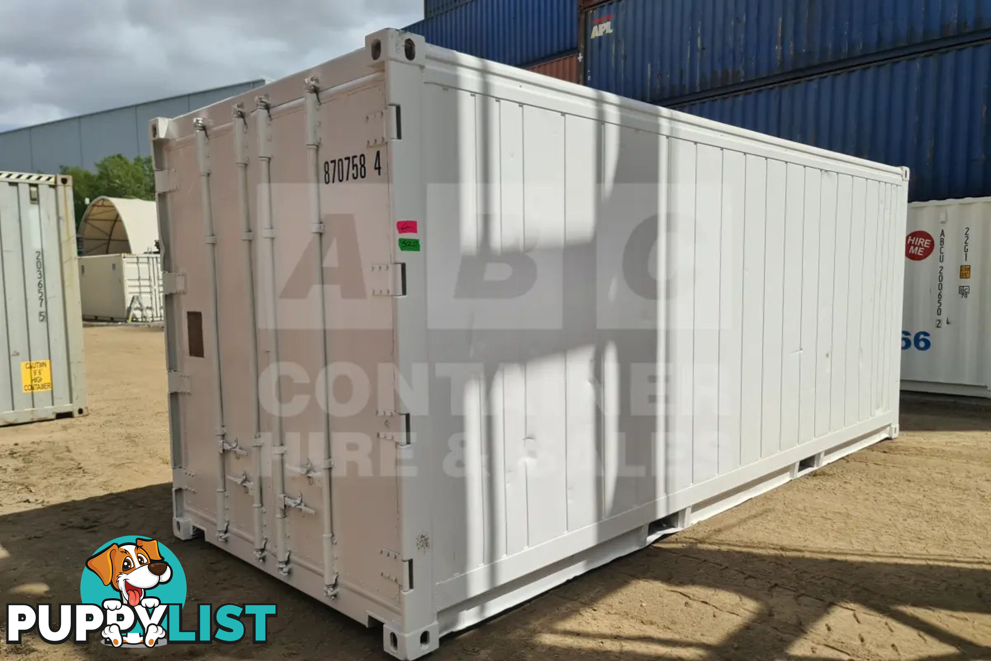 20' STANDARD HEIGHT REFRIGERATED "REEFER" SHIPPING CONTAINER (OPERATIONAL)