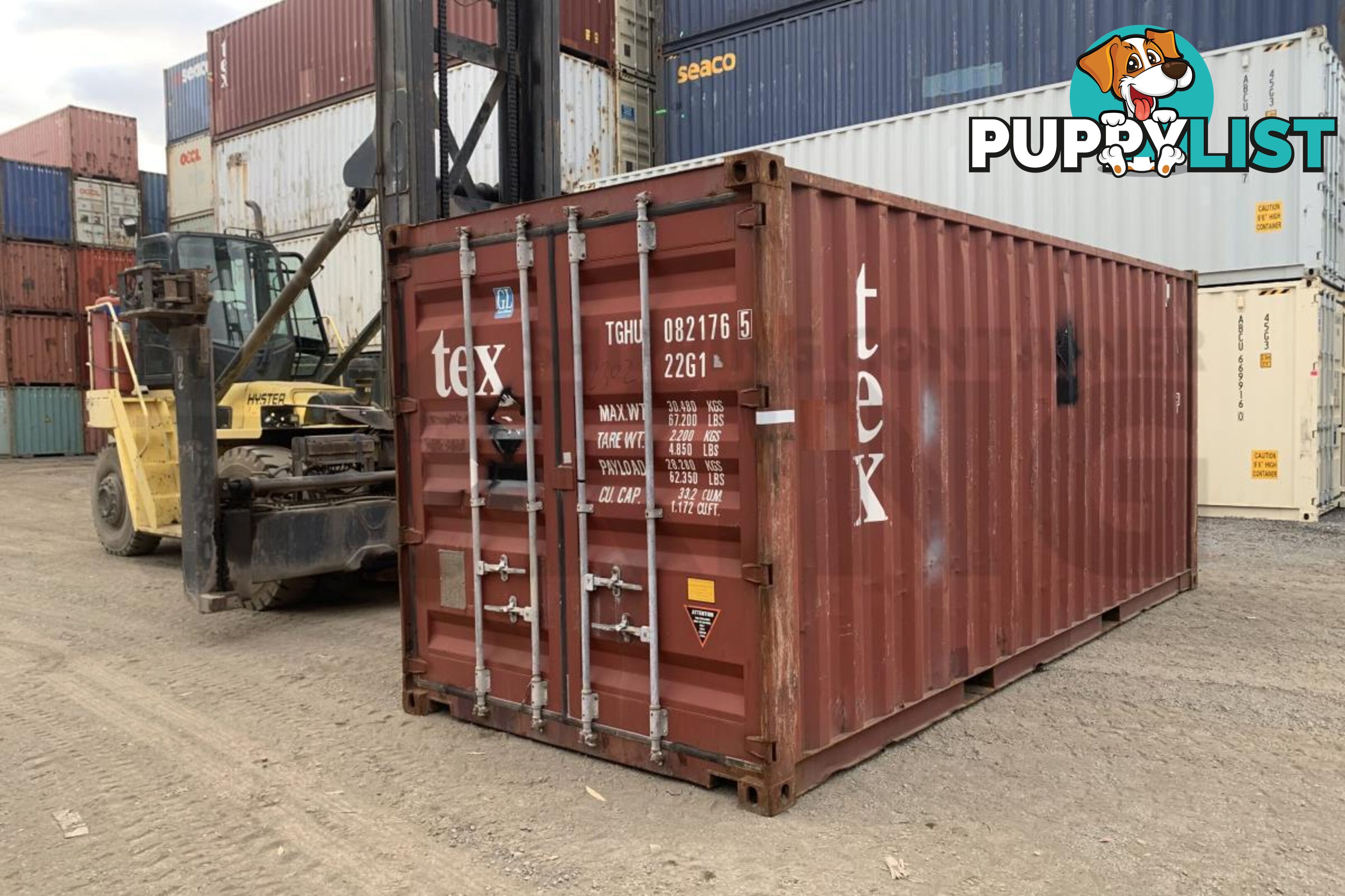 20' STANDARD HEIGHT SHIPPING CONTAINER - in Brisbane