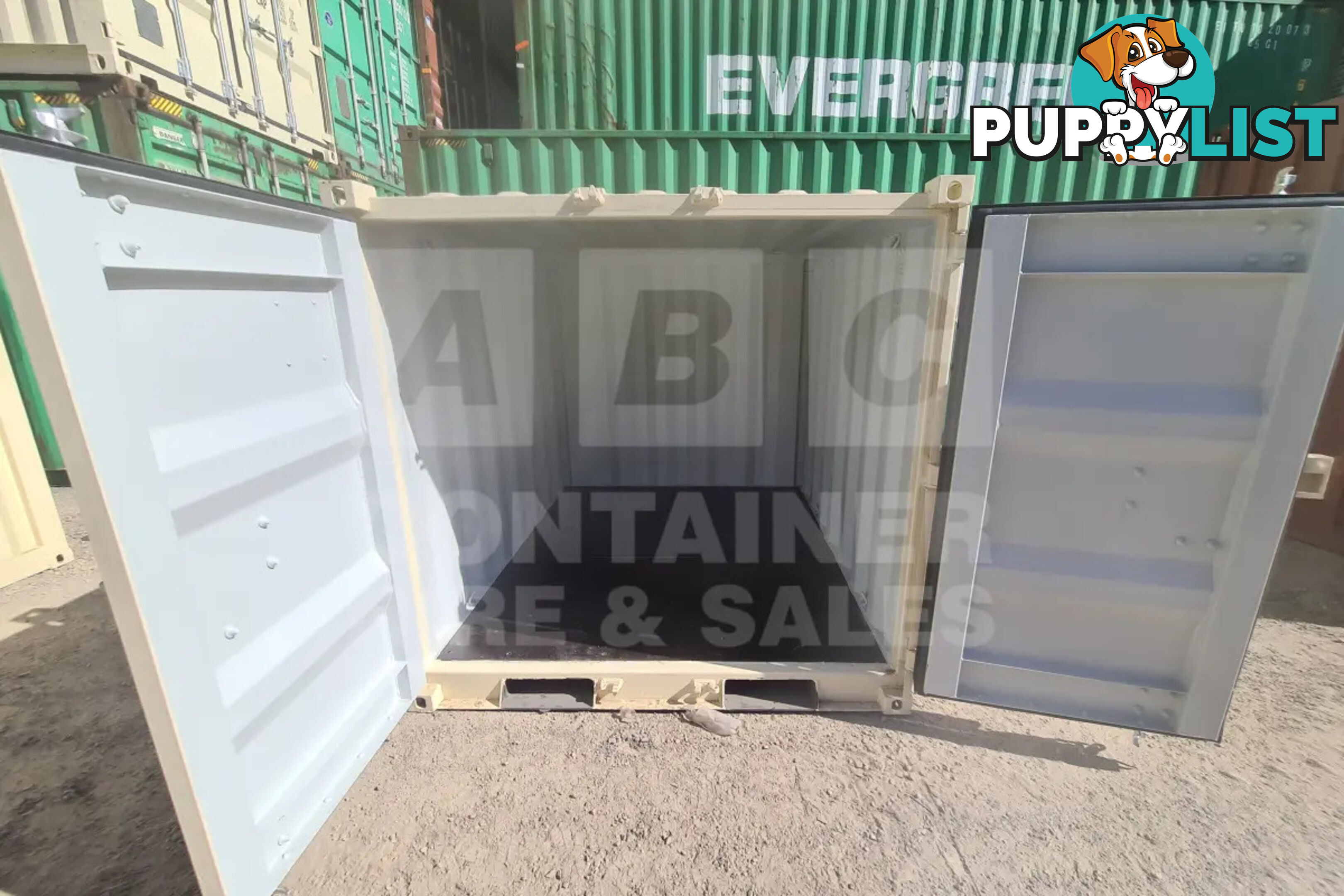 7' MINI CUBE SHIPPING CONTAINER - in Brisbane