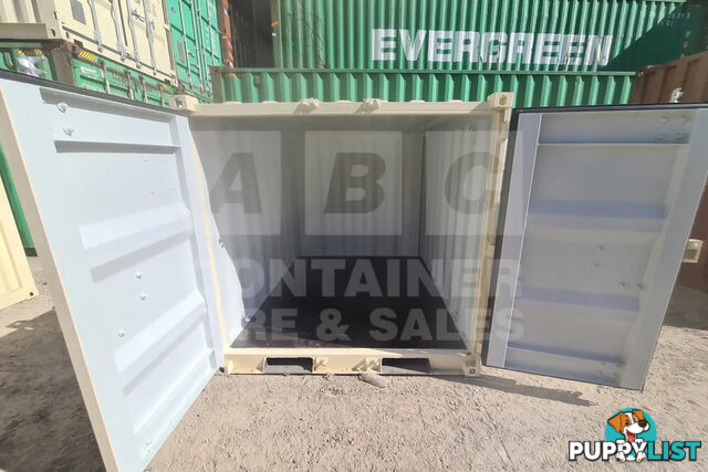 7' MINI CUBE SHIPPING CONTAINER - in Brisbane