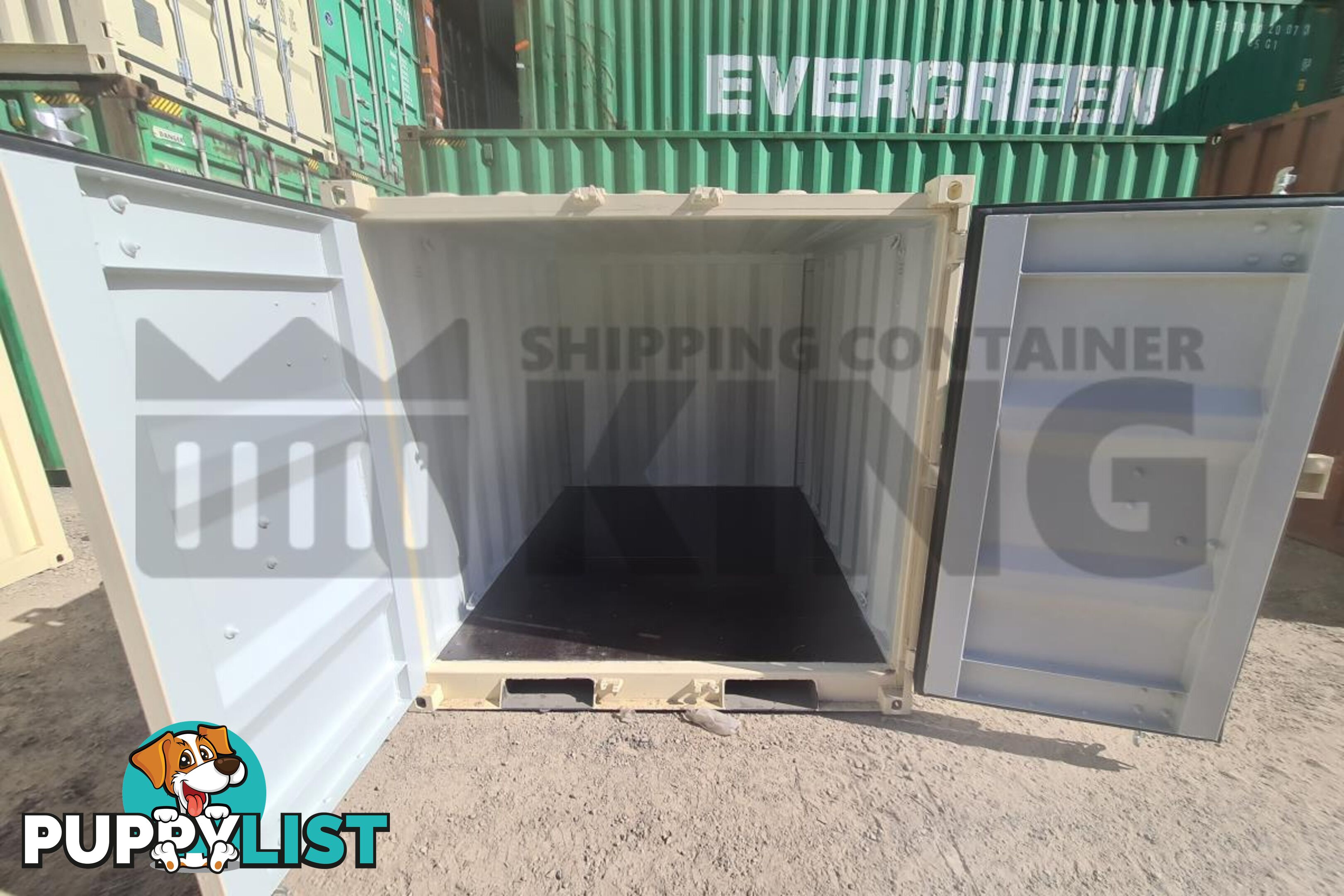 7' MINI CUBE SHIPPING CONTAINER - in Brisbane
