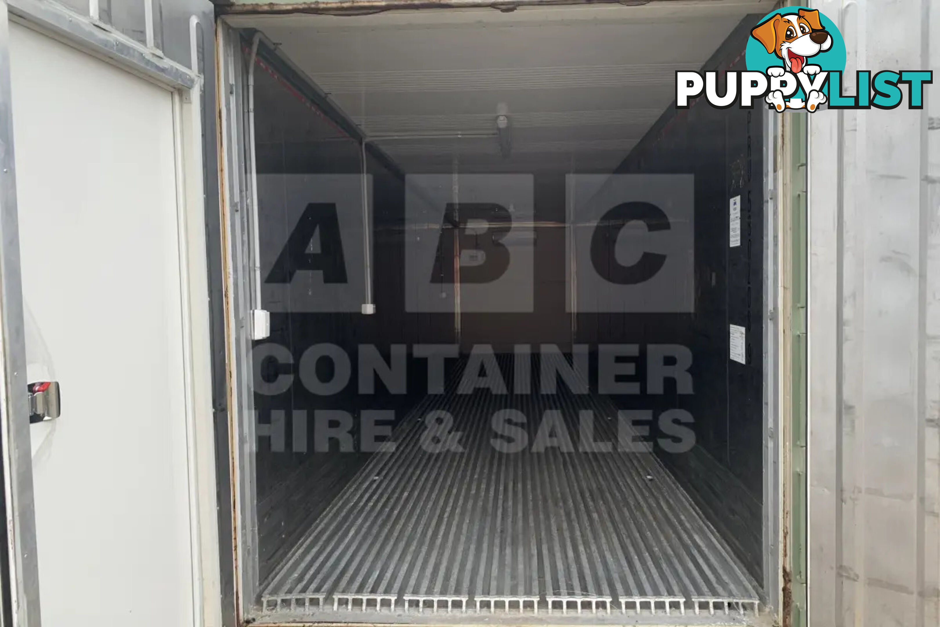 40' HIGH CUBE SHIPPING CONTAINER (NON-OPERATIONAL, MODIFIED)