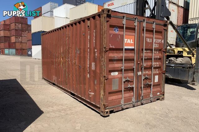 20' STANDARD HEIGHT SHIPPING CONTAINER - in Brisbane