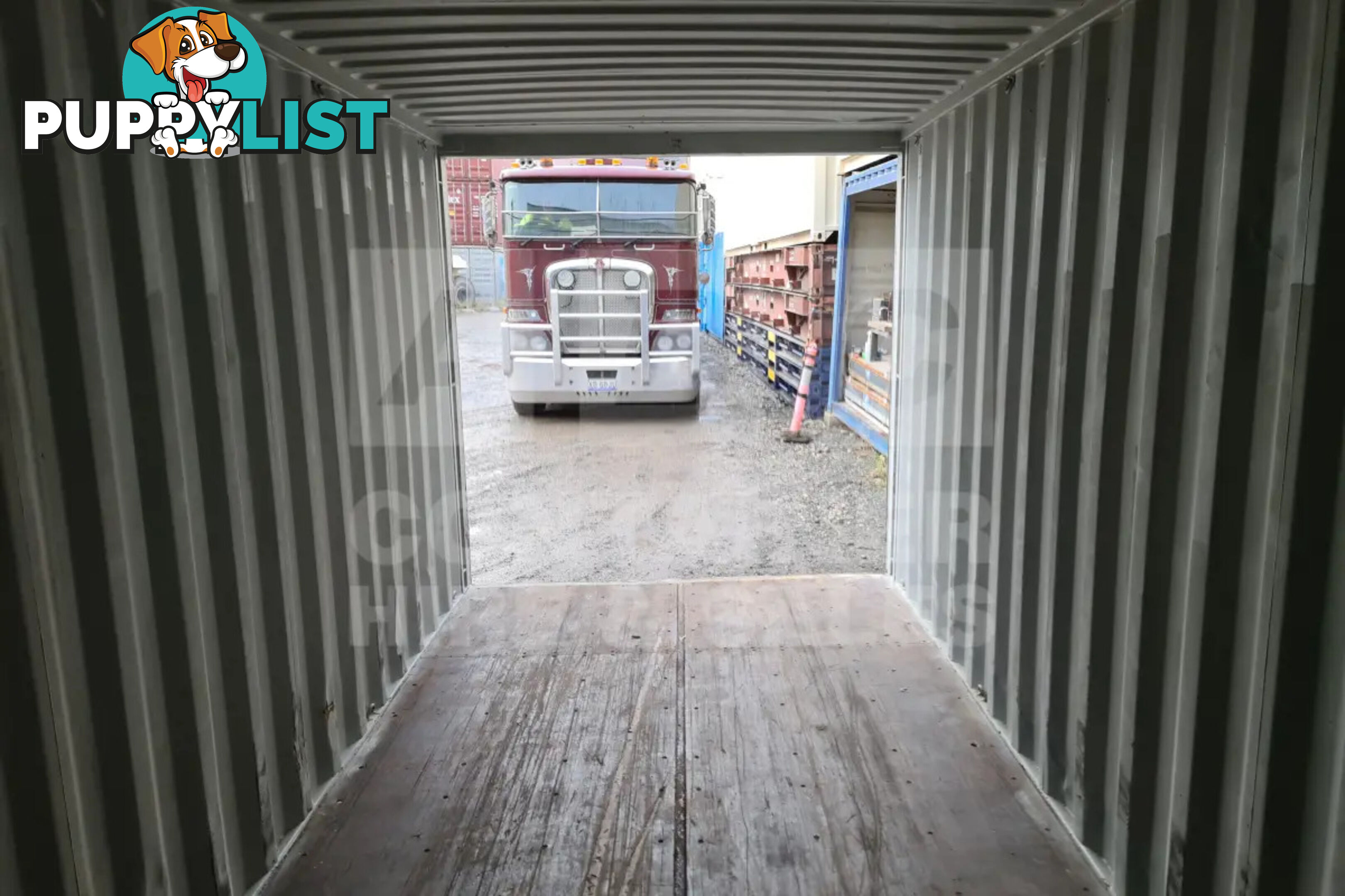 20' STANDARD HEIGHT SHIPPING CONTAINER
