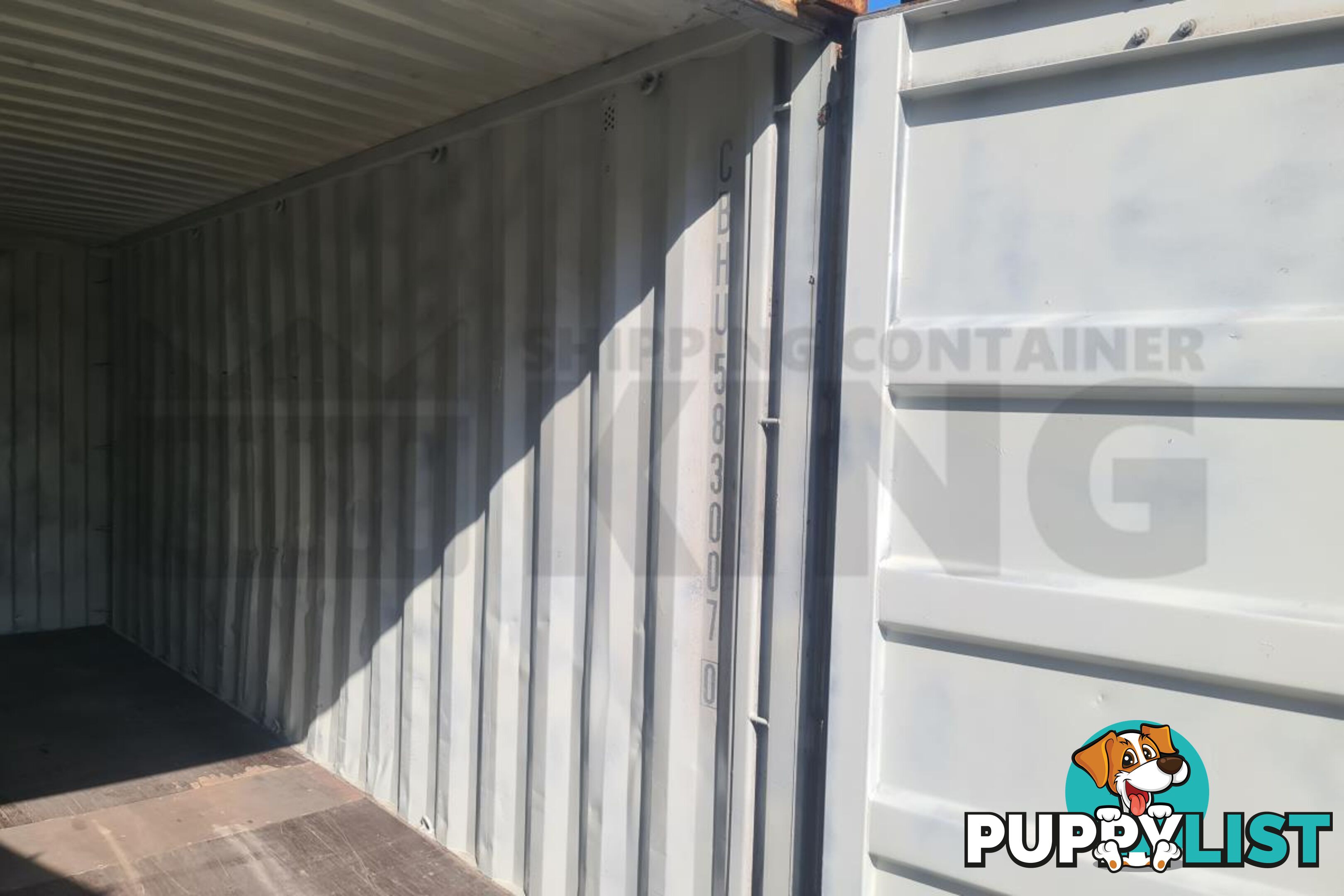 20' STANDARD HEIGHT SHIPPING CONTAINER - in Rockhampton