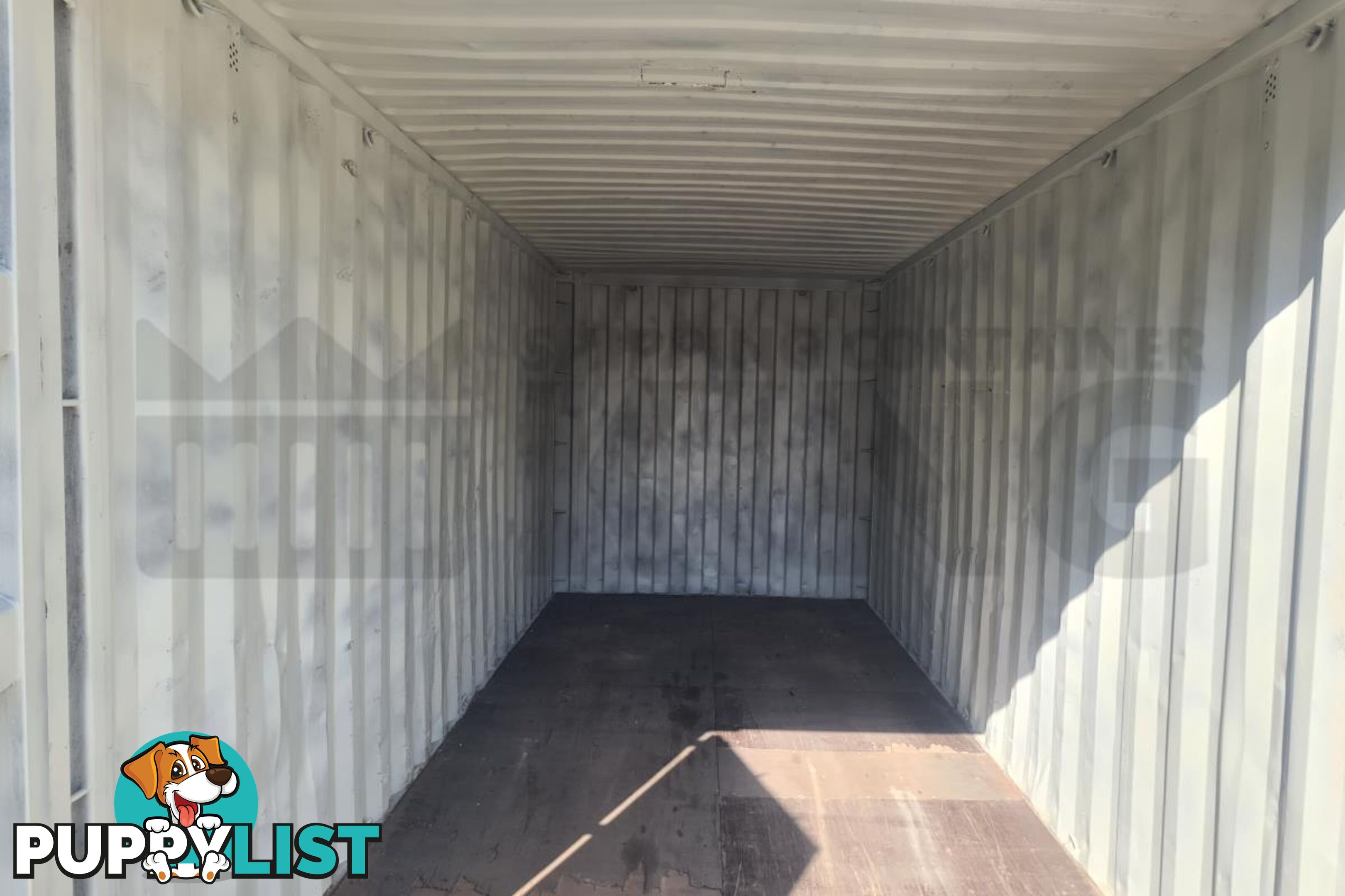 20' STANDARD HEIGHT SHIPPING CONTAINER - in Rockhampton