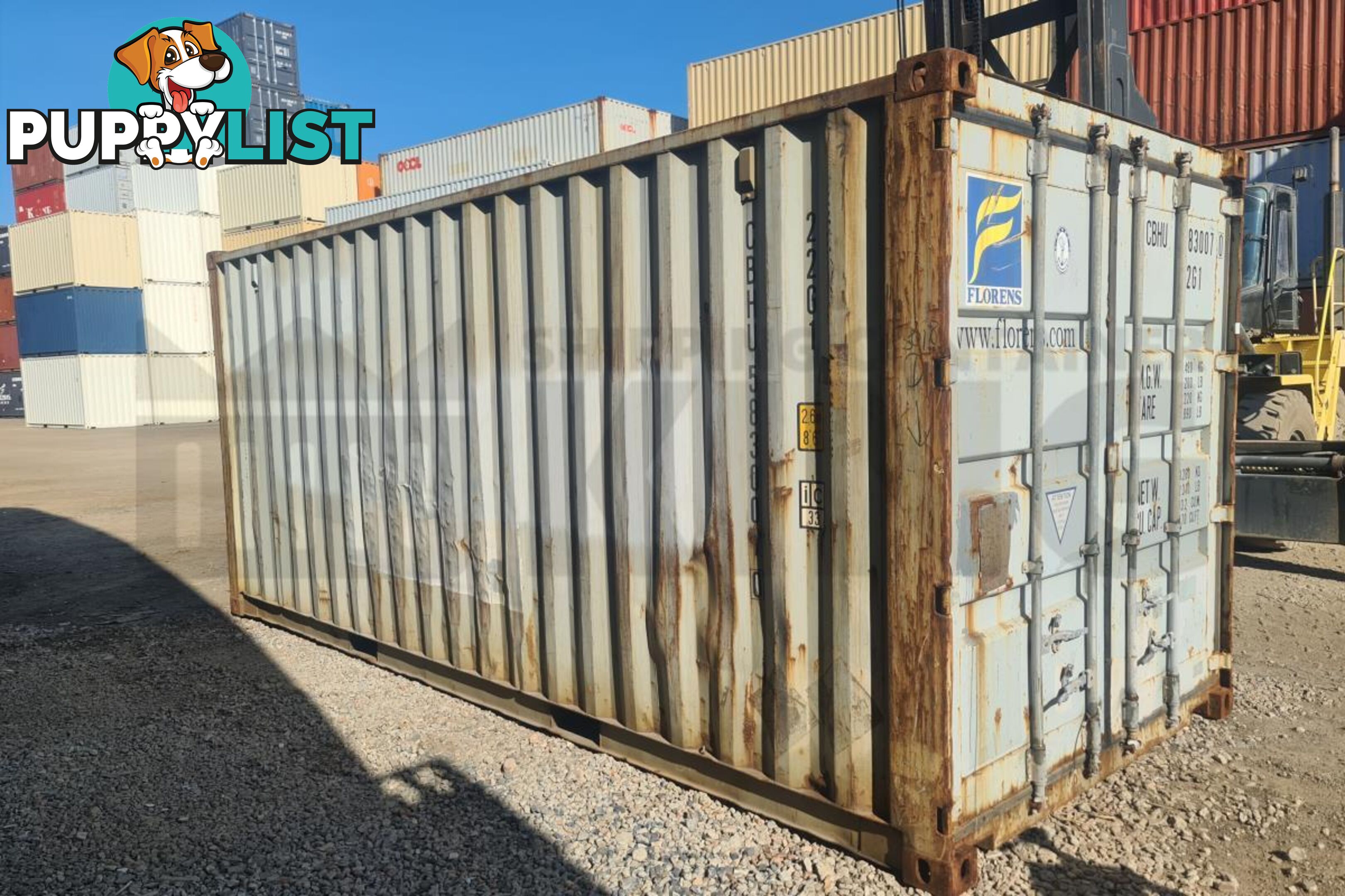 20' STANDARD HEIGHT SHIPPING CONTAINER - in Rockhampton