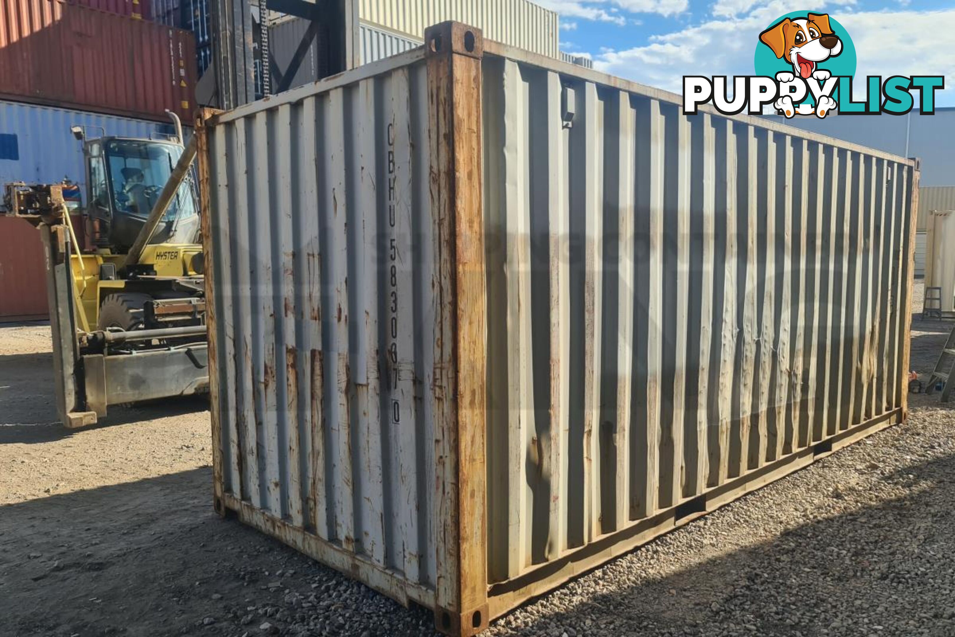 20' STANDARD HEIGHT SHIPPING CONTAINER - in Rockhampton