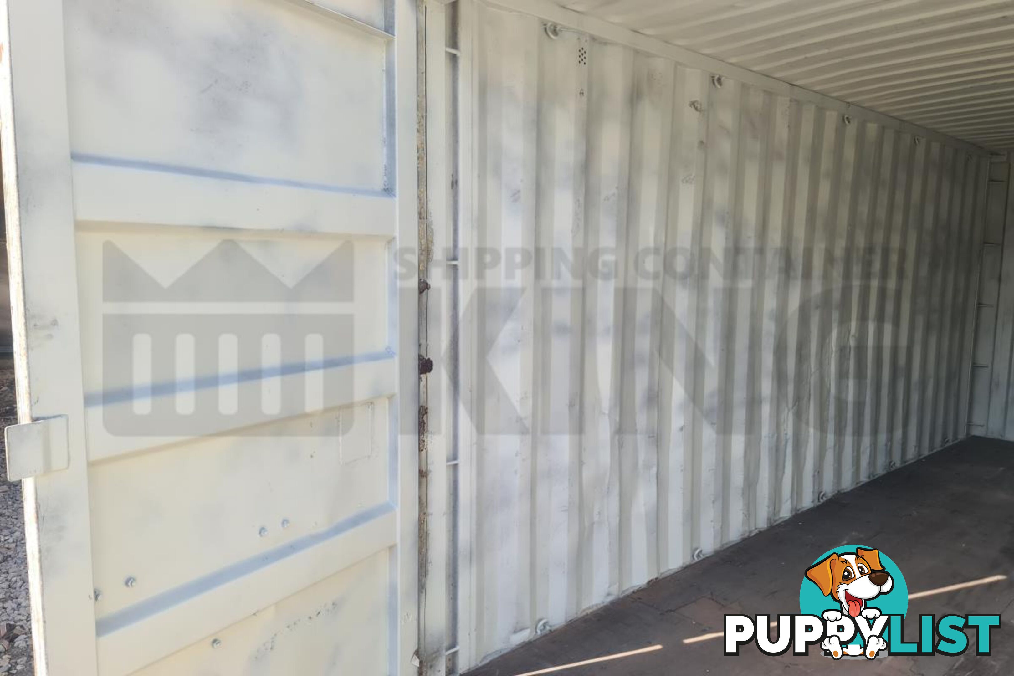 20' STANDARD HEIGHT SHIPPING CONTAINER - in Rockhampton