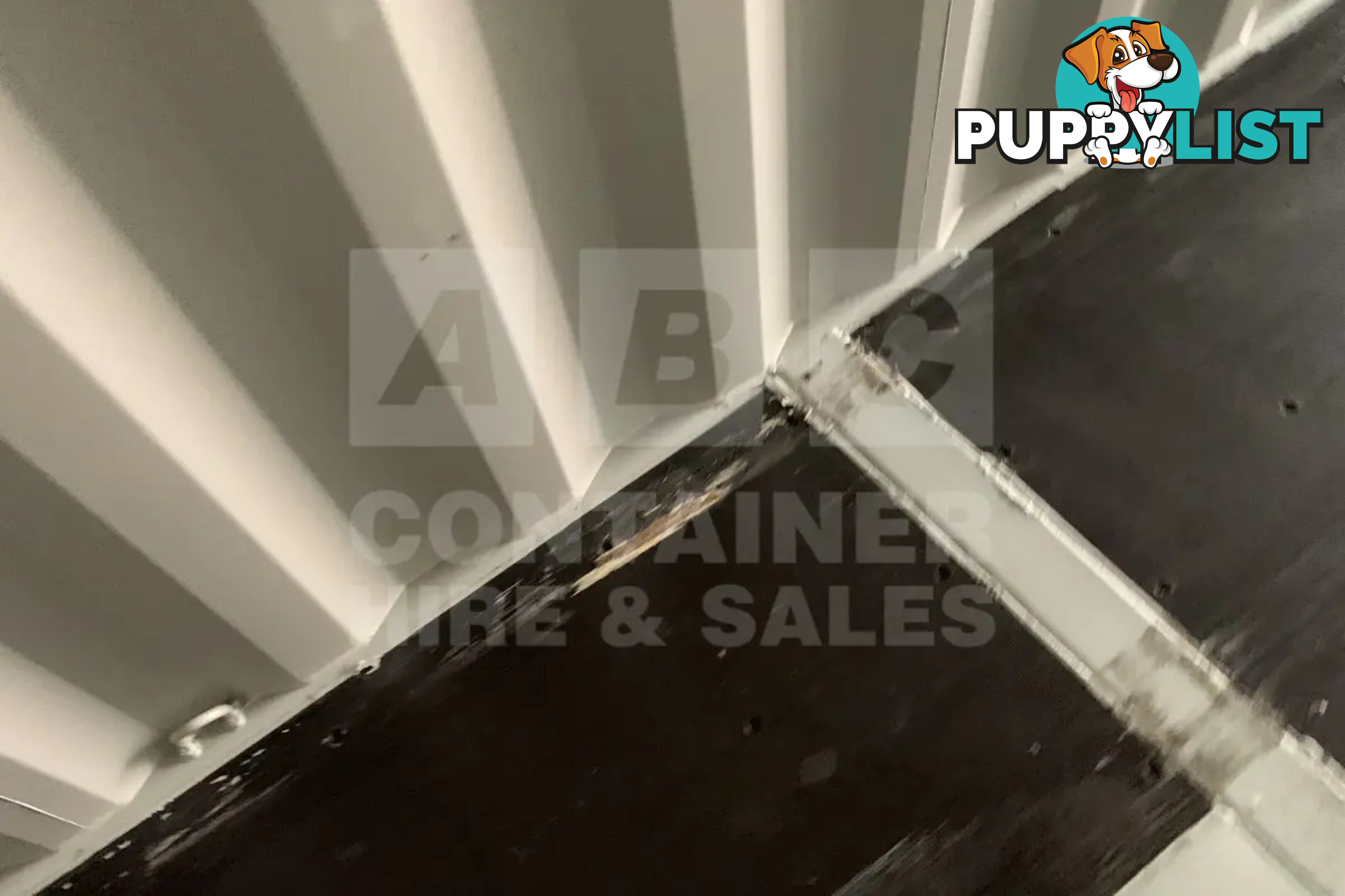 40' HIGH CUBE SHIPPING CONTAINER - in Brisbane