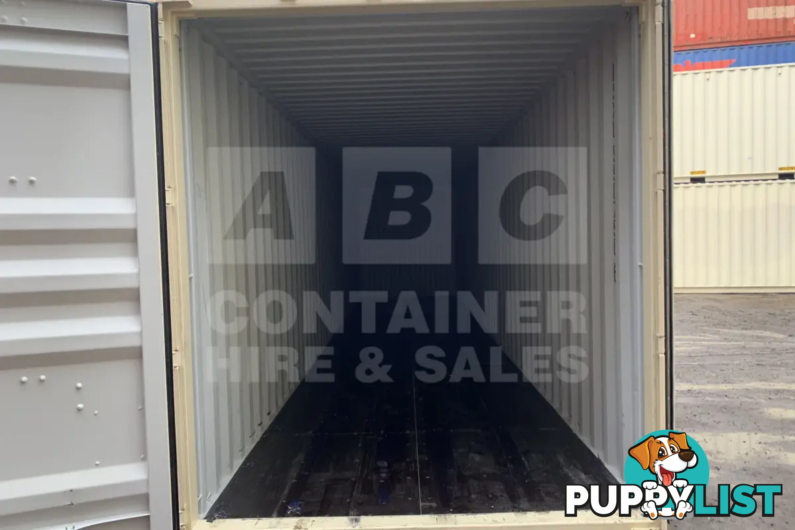 40' HIGH CUBE SHIPPING CONTAINER - in Brisbane