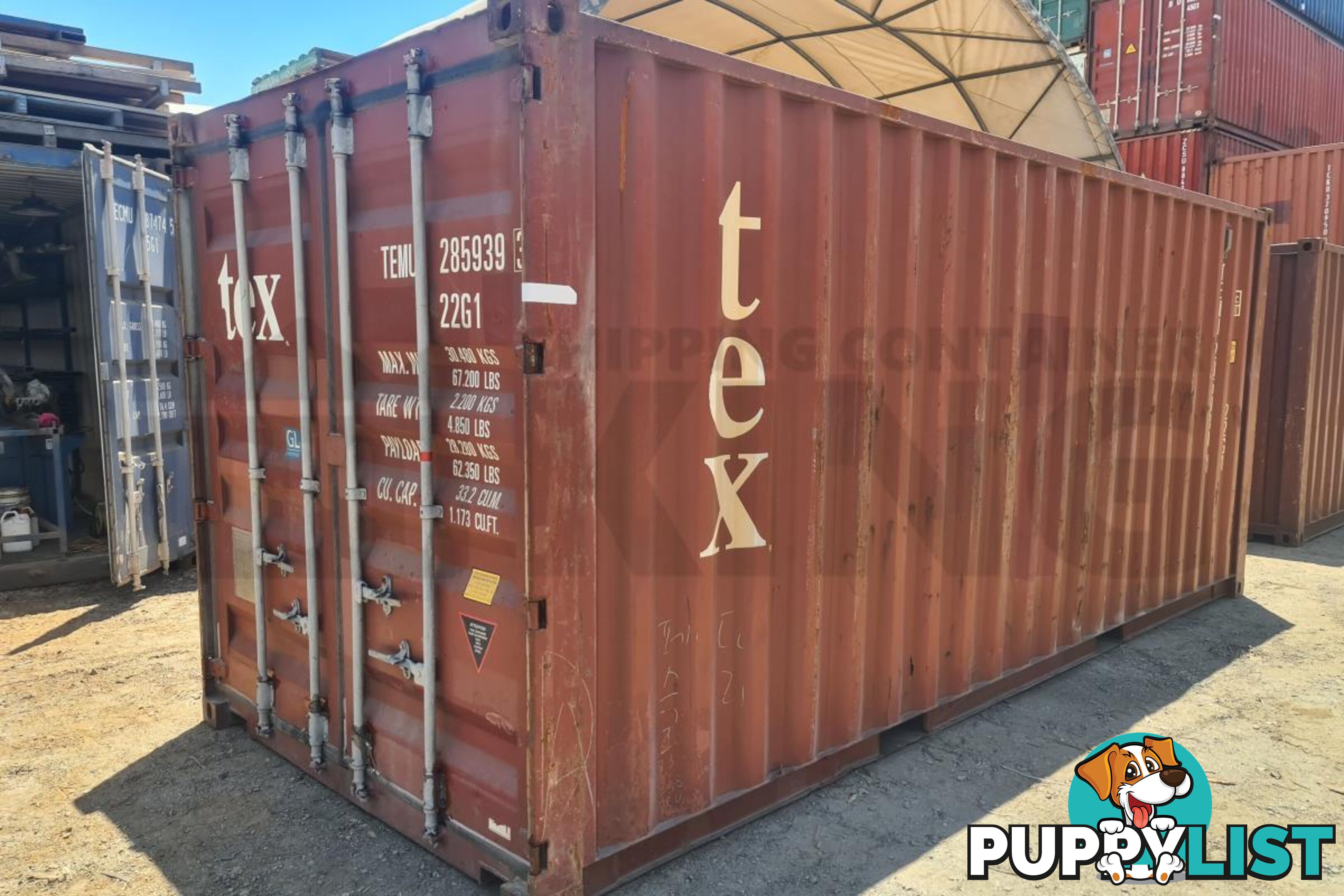 20' STANDARD HEIGHT SHIPPING CONTAINER - in Brisbane