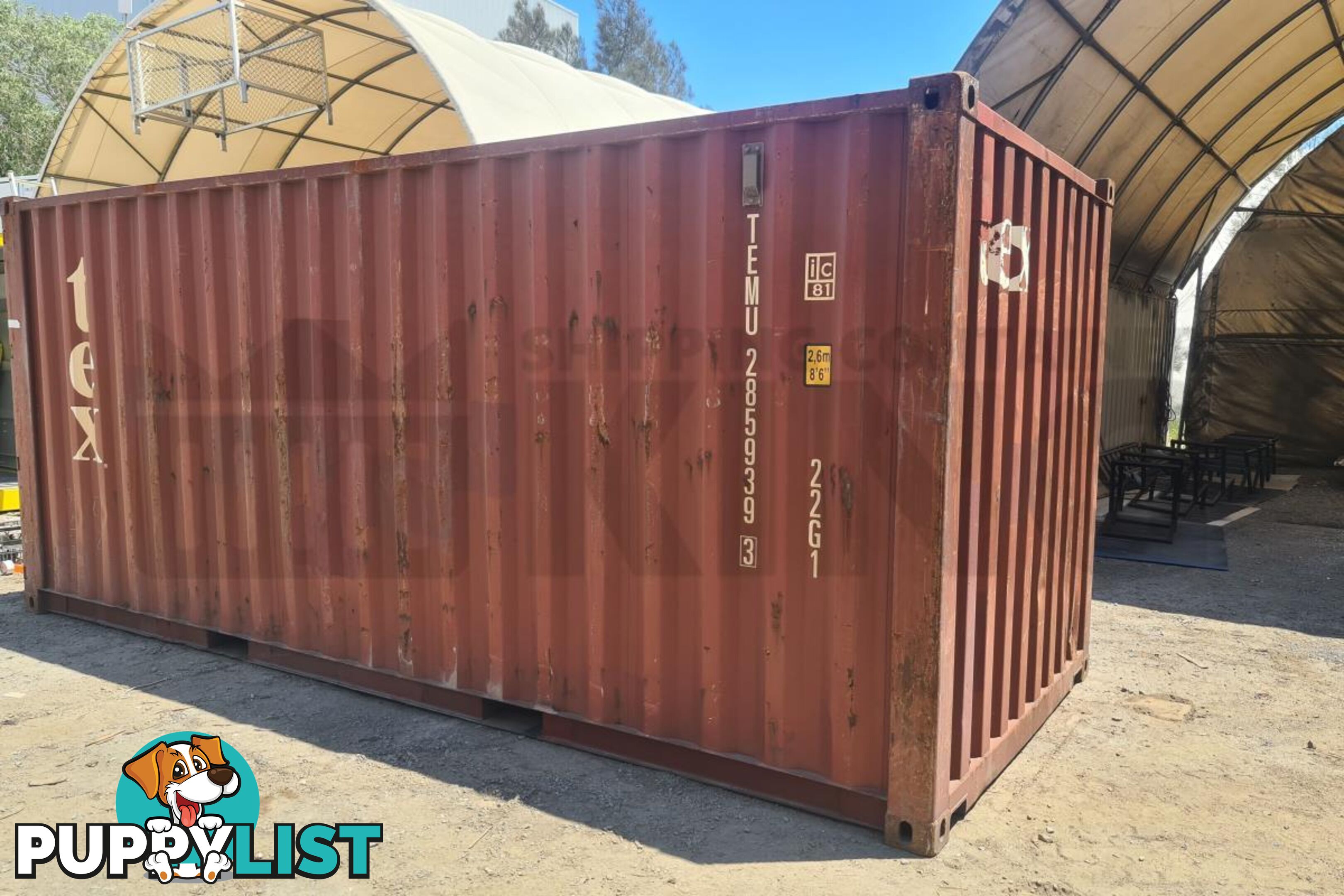 20' STANDARD HEIGHT SHIPPING CONTAINER - in Brisbane