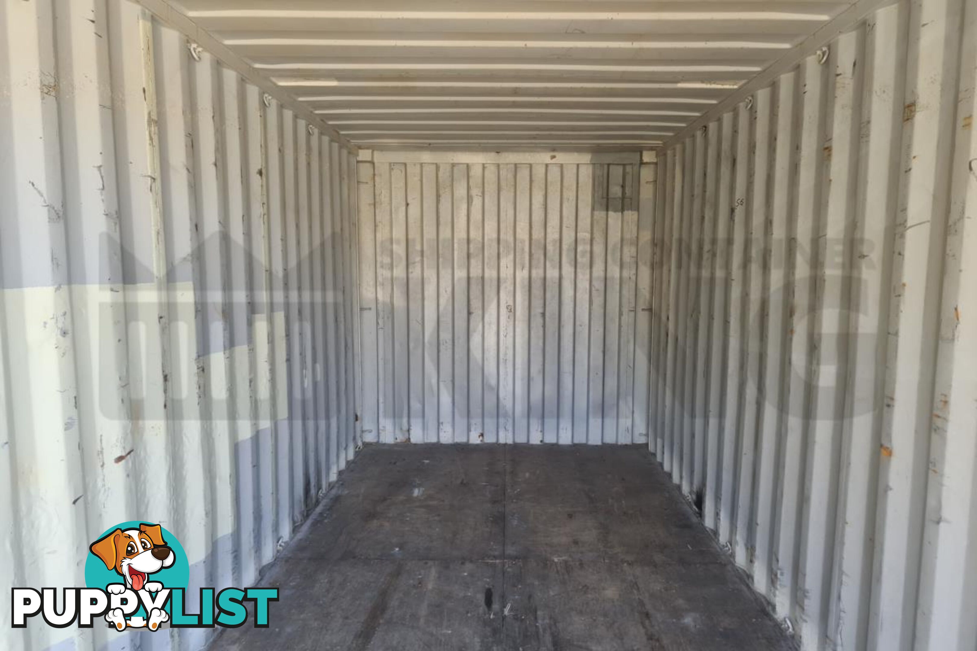 20' STANDARD HEIGHT SHIPPING CONTAINER - in Brisbane