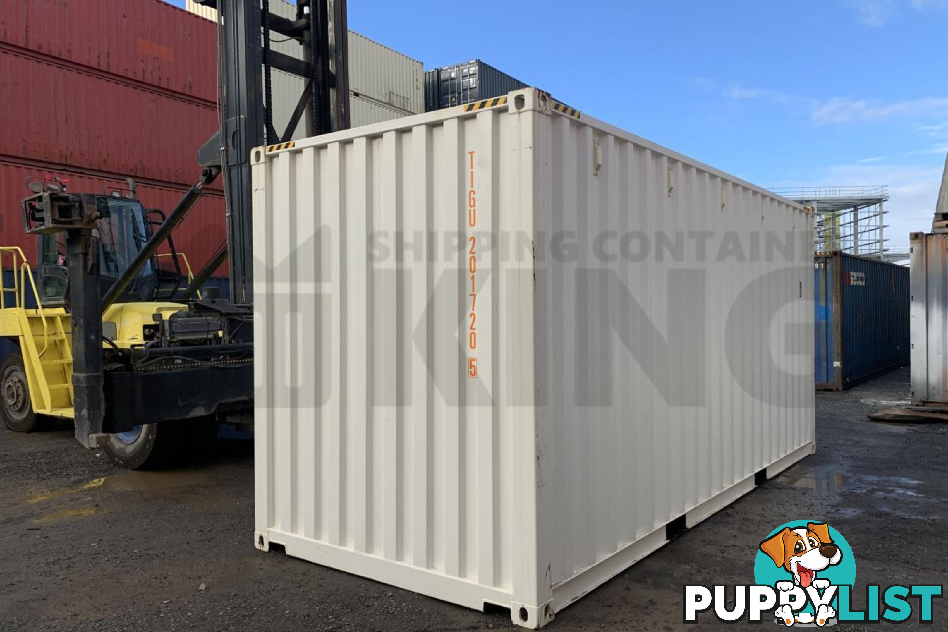 20' HIGH CUBE SHIPPING CONTAINER - in Gladstone