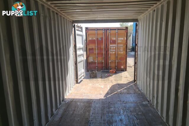 20' STANDARD HEIGHT SHIPPING CONTAINER - in Brisbane