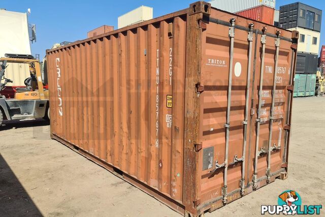 20' STANDARD HEIGHT SHIPPING CONTAINER - in Brisbane