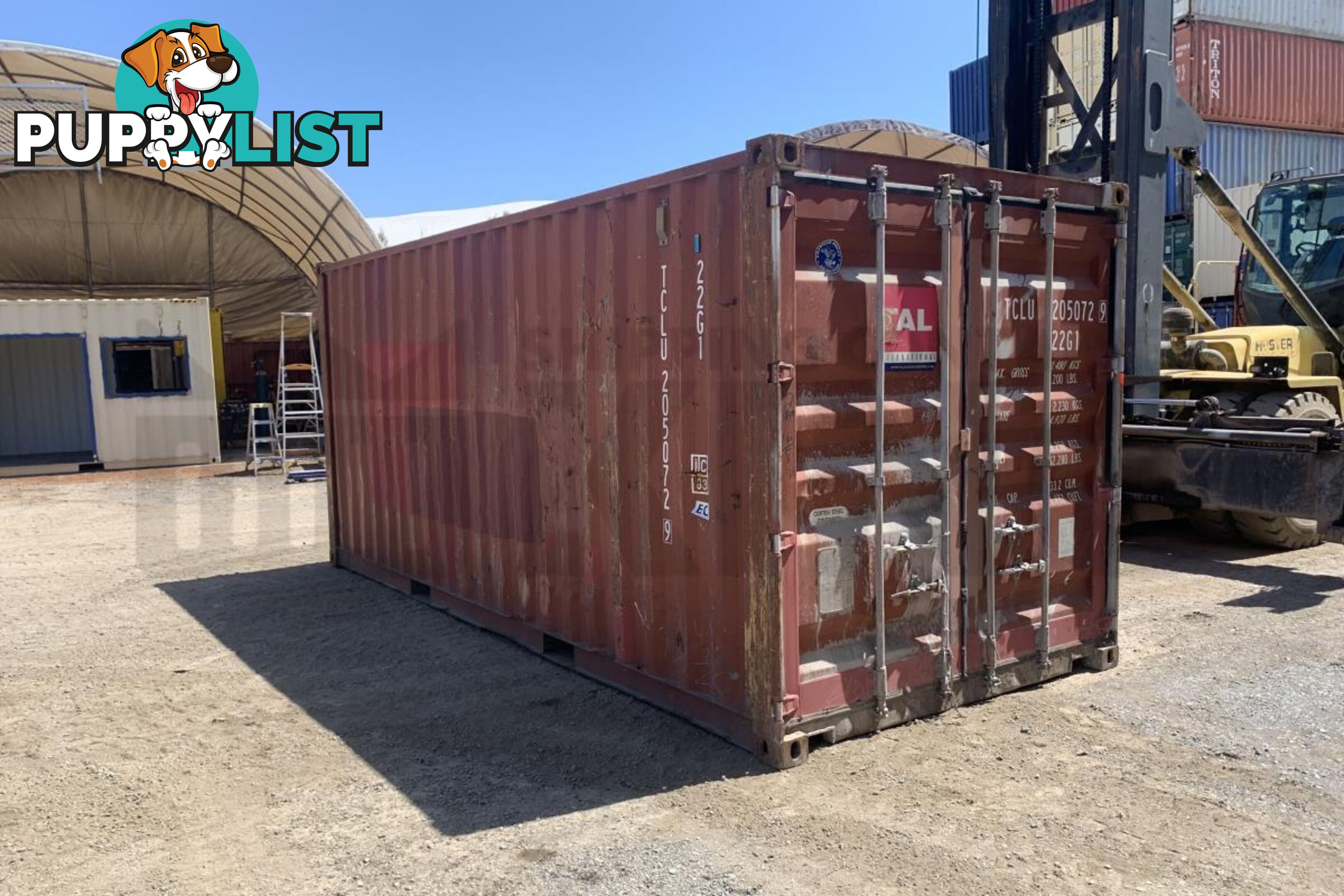 20' STANDARD HEIGHT SHIPPING CONTAINER - in Toowoomba