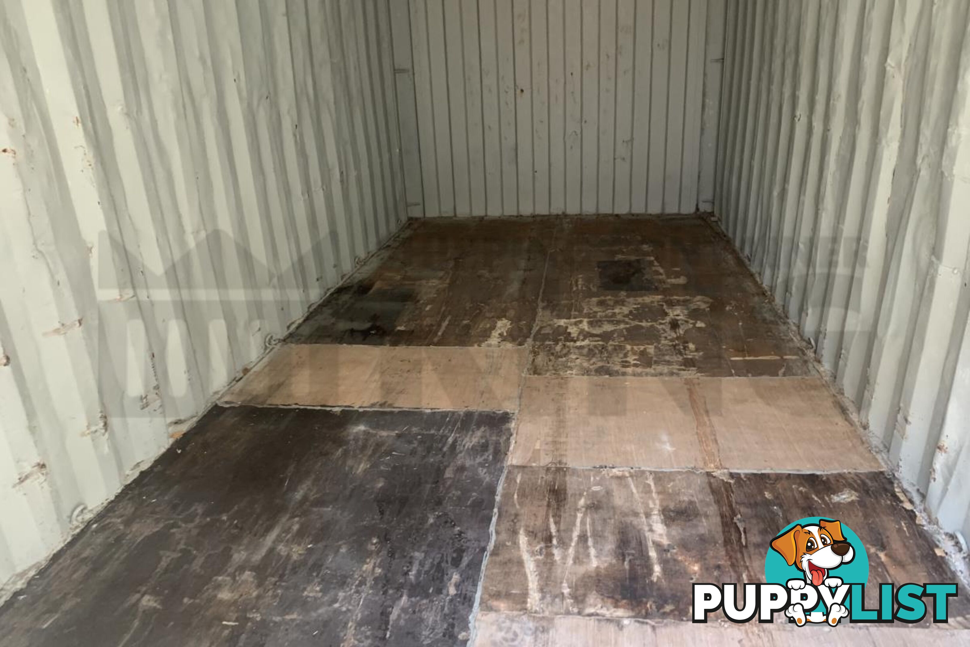 20' STANDARD HEIGHT SHIPPING CONTAINER - in Toowoomba