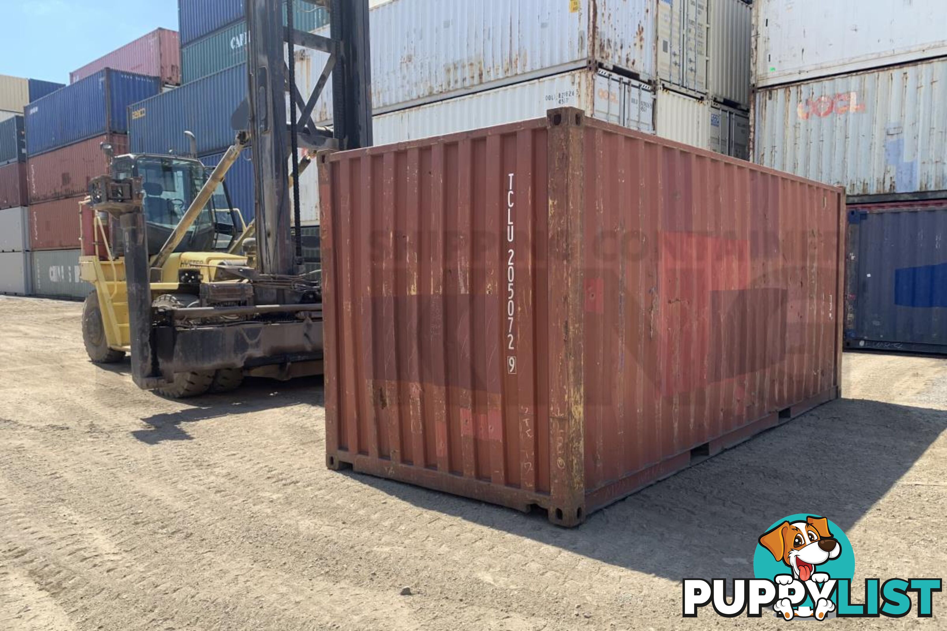 20' STANDARD HEIGHT SHIPPING CONTAINER - in Toowoomba