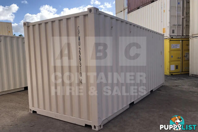 20' STANDARD HEIGHT SHIPPING CONTAINER - in Toowoomba