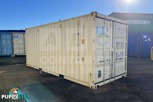 20' STANDARD HEIGHT SHIPPING CONTAINER - in Toowoomba