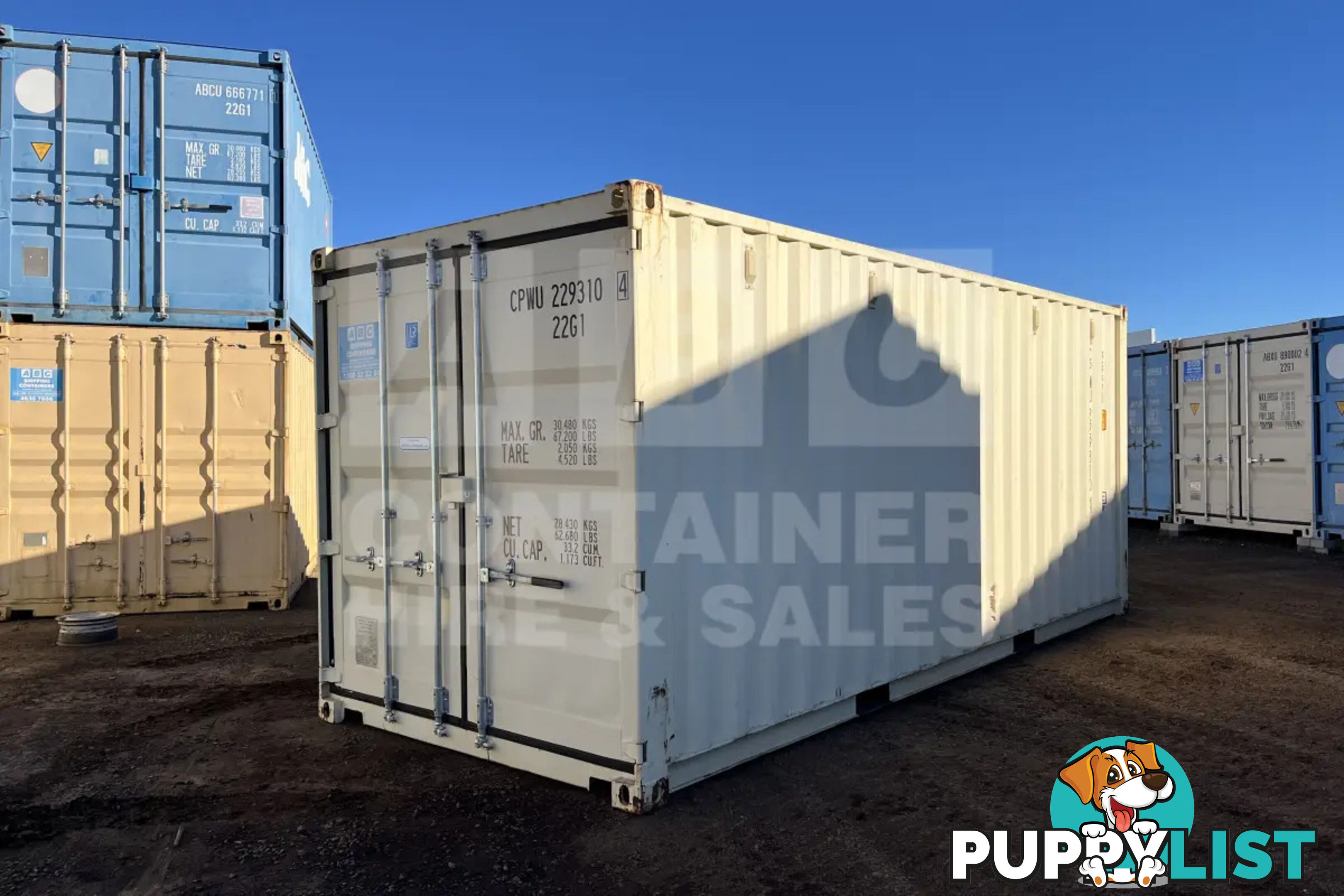 20' STANDARD HEIGHT SHIPPING CONTAINER - in Toowoomba